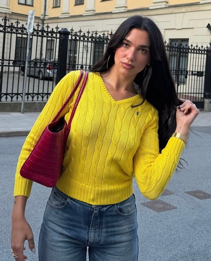 Dua Lupa's yellow Cable Knit Wool & Cashmere V-Neck Sweater