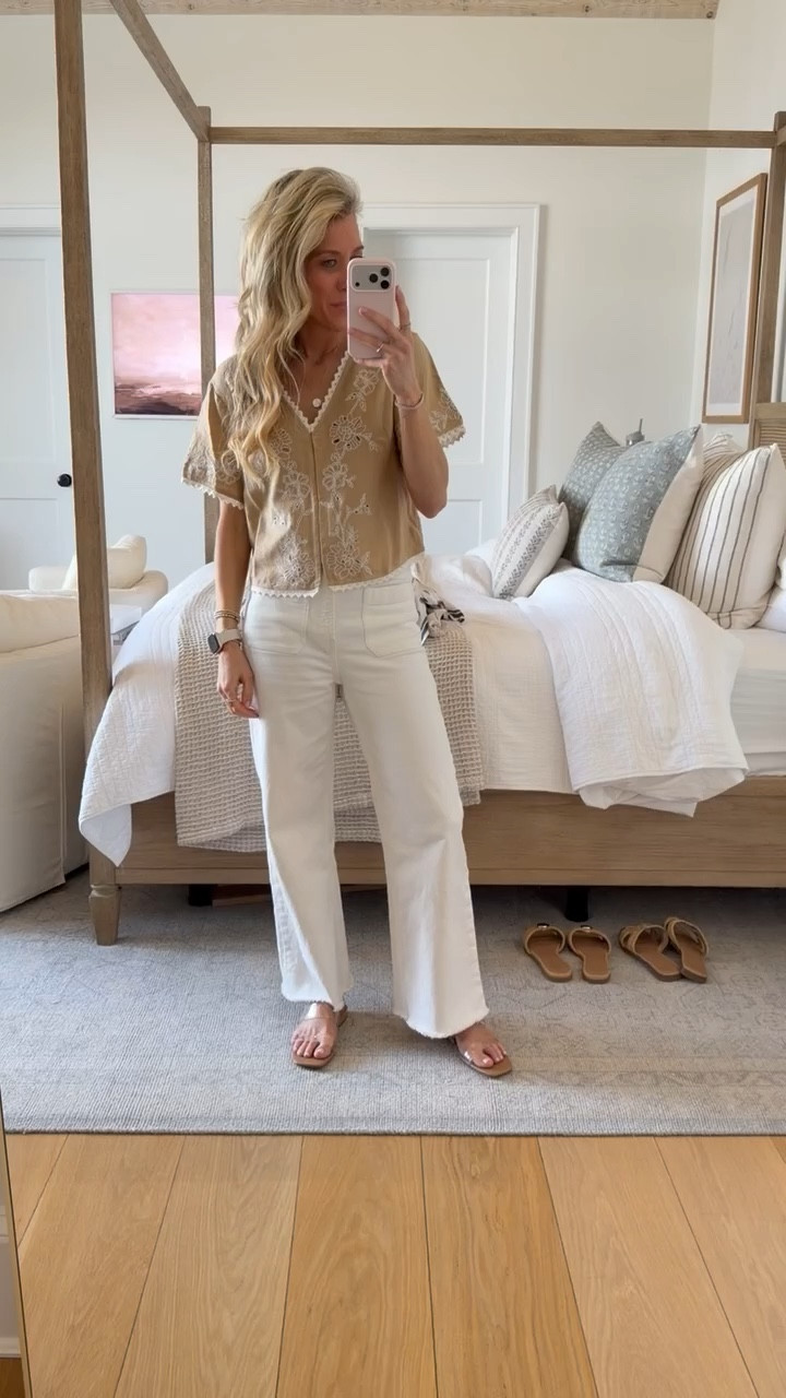 A good pair of white jeans are a non negotiable for me! Love the new Marea denim launch

#LTKSeasonal #LTKspring #LTKootd