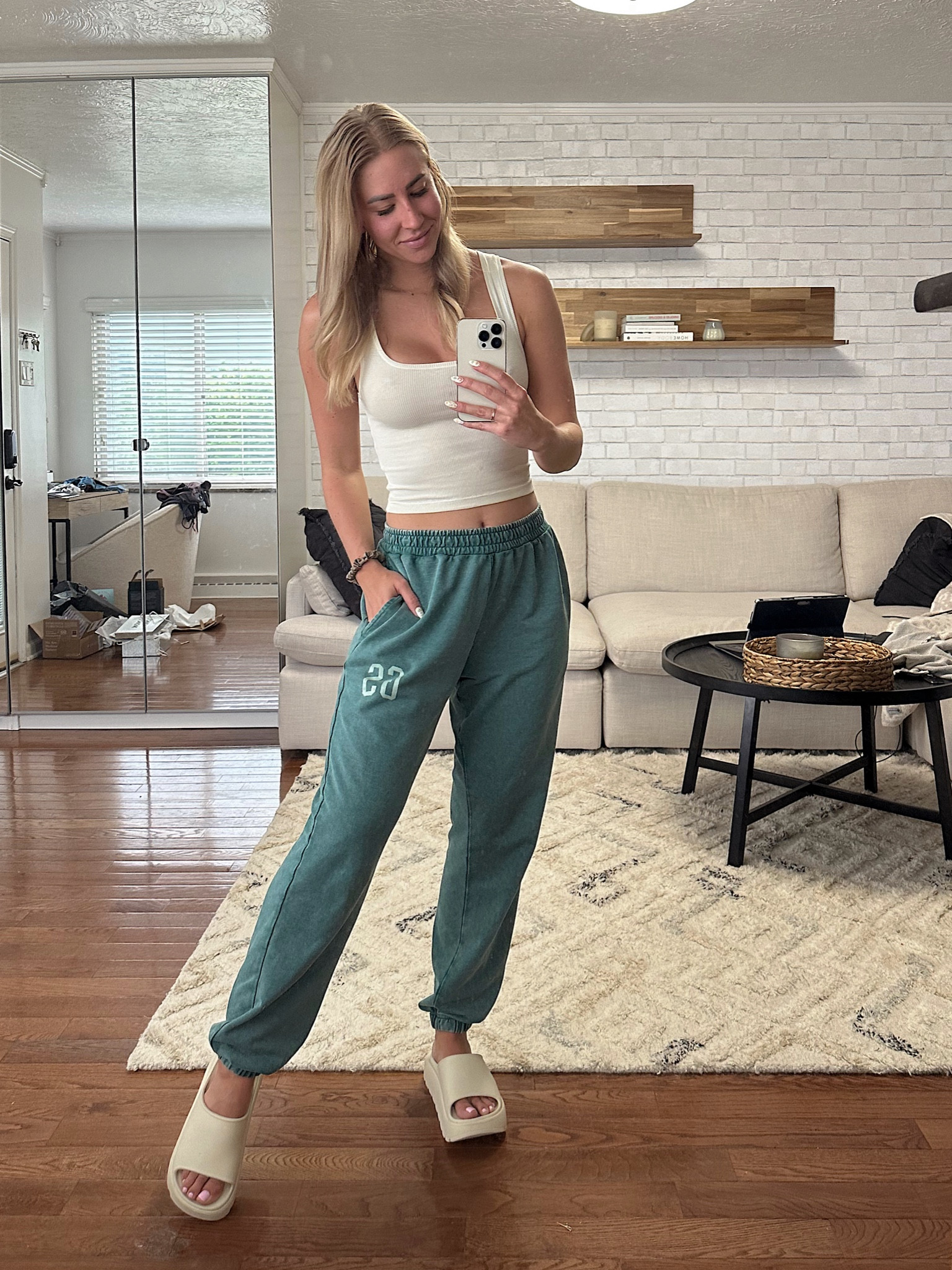 Lounge fit 

#LTKcurves #LTKhome #LTKfit