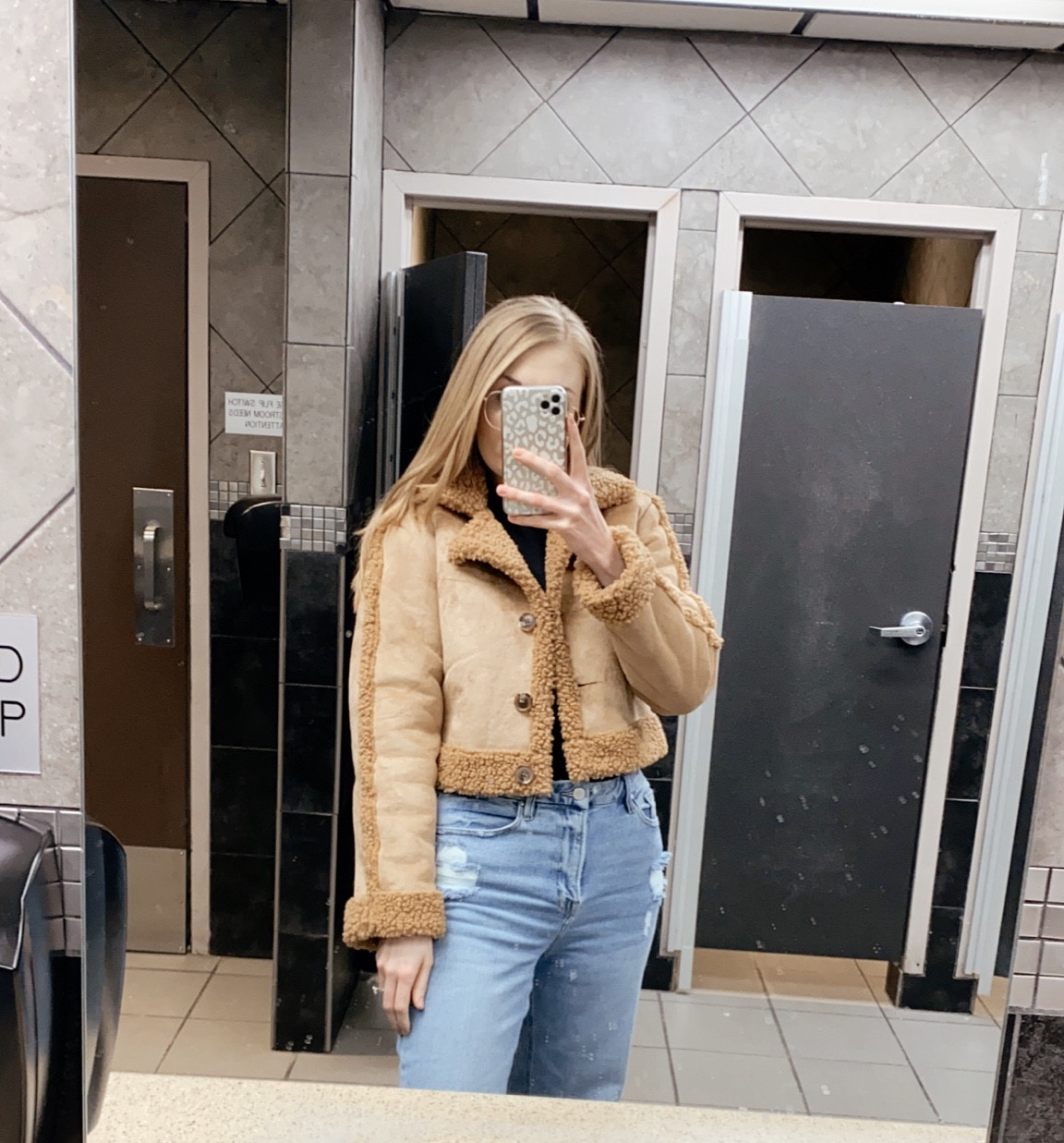 Cute jacket from Target is on sale now!

I’m wearing XXS for size reference

#LTKSeasonal #LTKstyletip #LTKfindsunder50