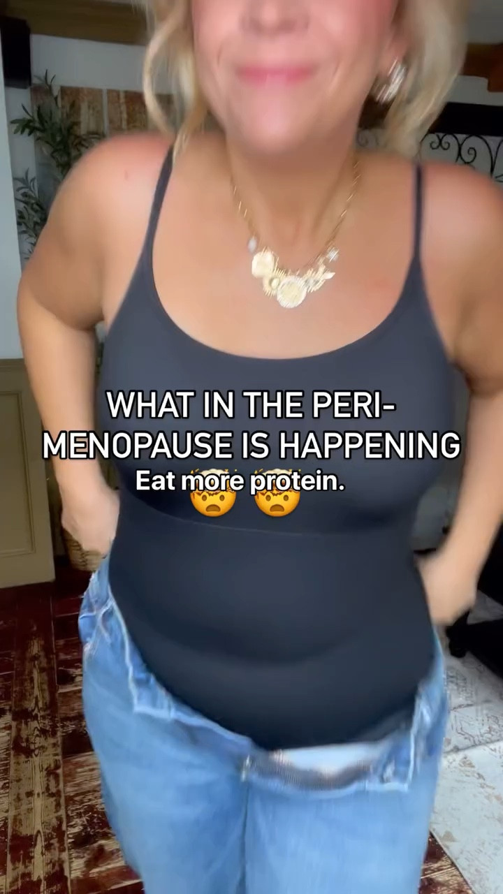 Hi 👋 I’m Nicole, I am 44 years old and am most definitely experiencing perimenopausal symptoms. I’m struggling between eating more protein, getting more sleep 😴, lifting weights, walking 10,000 steps a day,  all while limiting sugar and carbs, feeling stressed, anxious, depressed, and not to mention the extra weight around my midsection (phew, that is A LOT)!! Welcome to my page 👋 Let’s navigate this time together and learn to dress cute along the way, even if that mid section is more squishy than it was last year…. 😩 
And I’ll link up my BOYSHORT bodysuit and cuffed denim if you’re interested, just comment the word SHOP below ⬇️ ⬇️