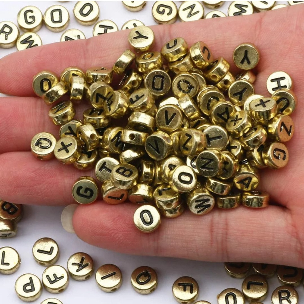 Miçanga Infantil Alfabeto - Letras - Dourada - Aprox. 360pçs. | Shopee (BR)
