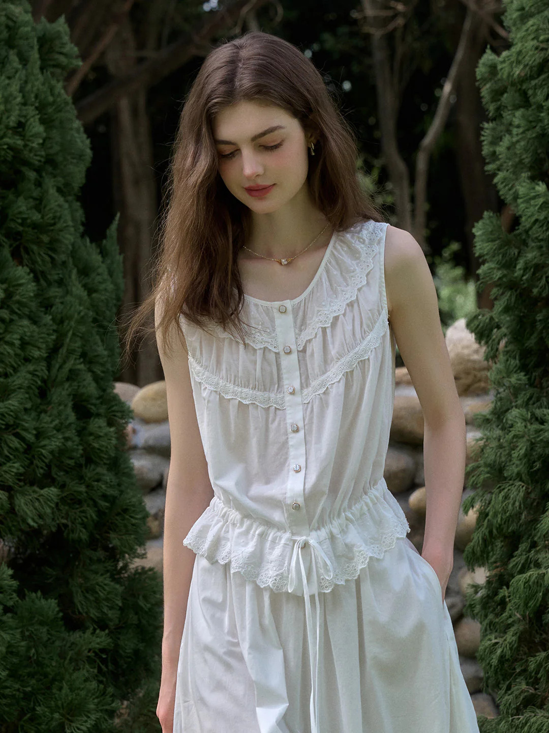 Daisy Round Neck Lace 100% Cotton Vest | Simple Retro