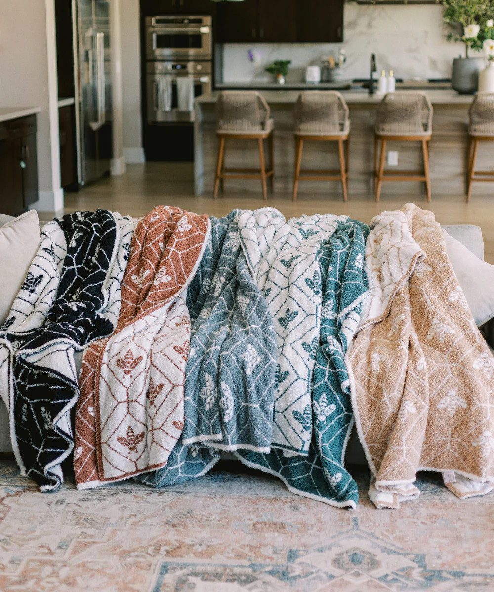 Alexa Jean Brown Collection: Bumble Bee | The Styled Collection