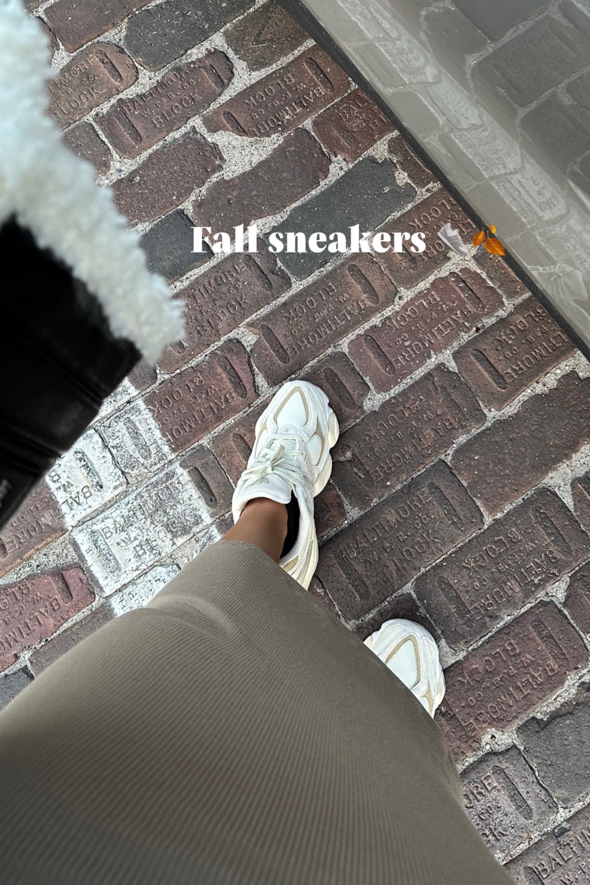 Fall sneakers 🫶🏽🍂🤍👟

#LTKSeasonal #LTKShoeCrush
