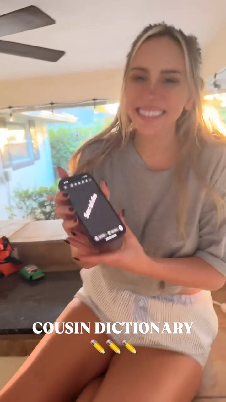 COUSIN DICTIONARY IG story links
✏️✏️✏️

#LTKStyleTip #LTKHoliday #LTKOver40