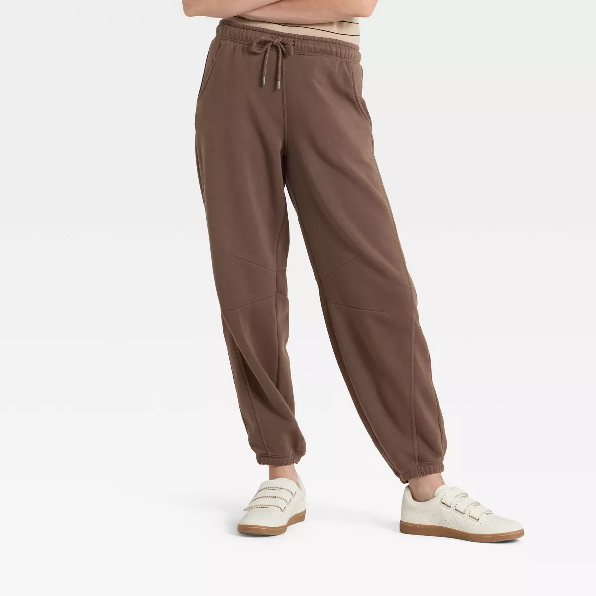 Women's Mid-Rise Barrel Leg Sweatpants - Universal Thread™ | Target