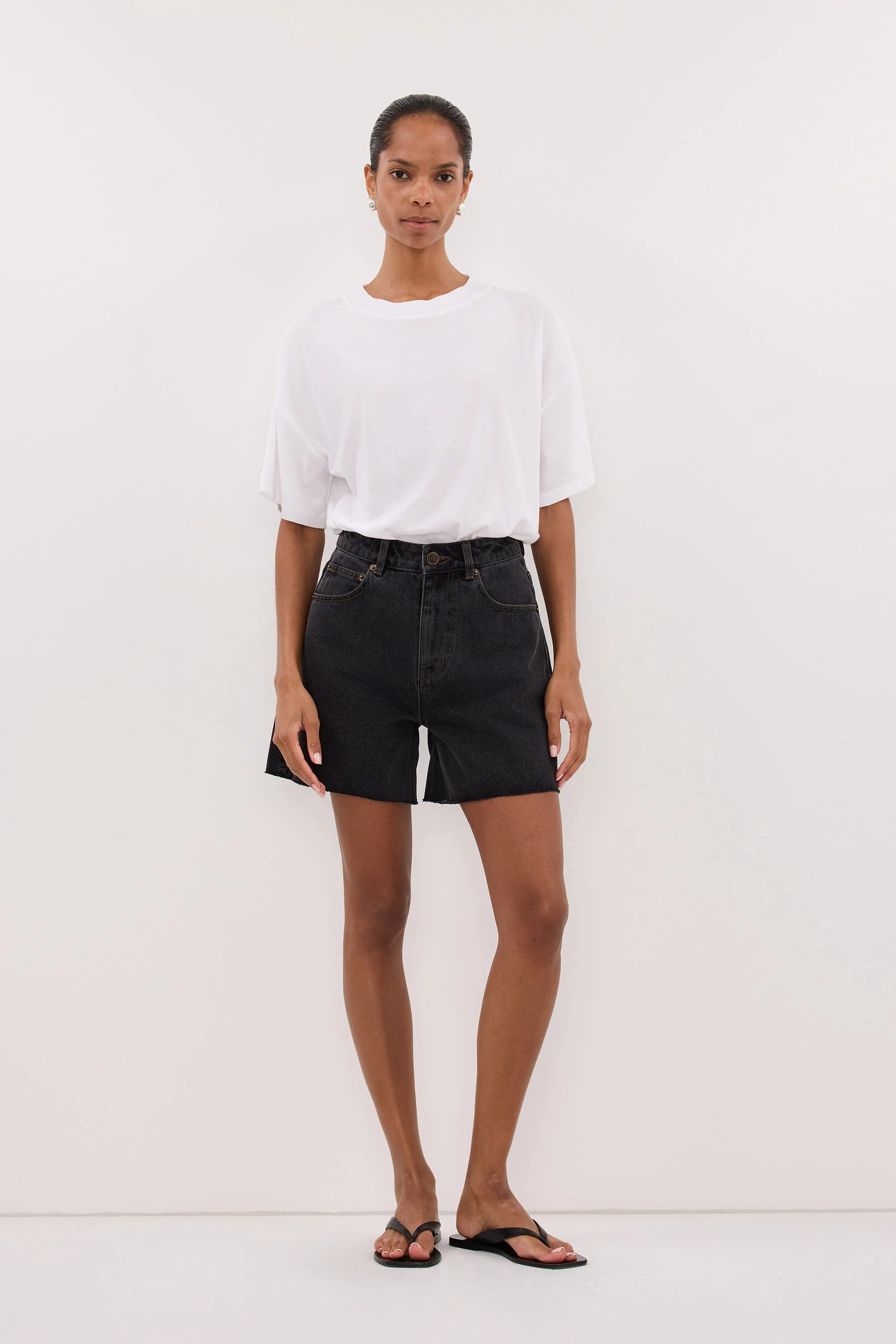 MARLEY BLACK RINSE DENIM SHORT | DISSH