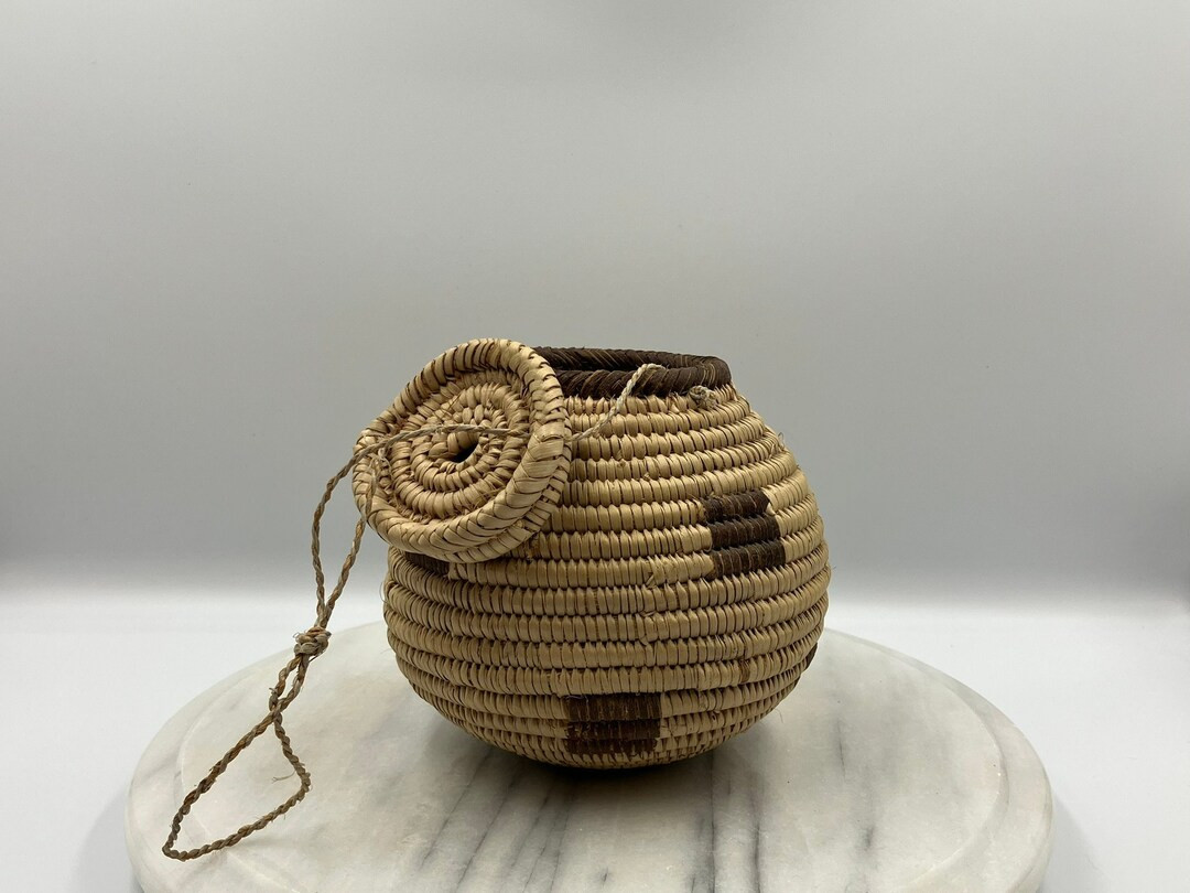 Vintage Coiled Basket with Lid | Etsy (UK)