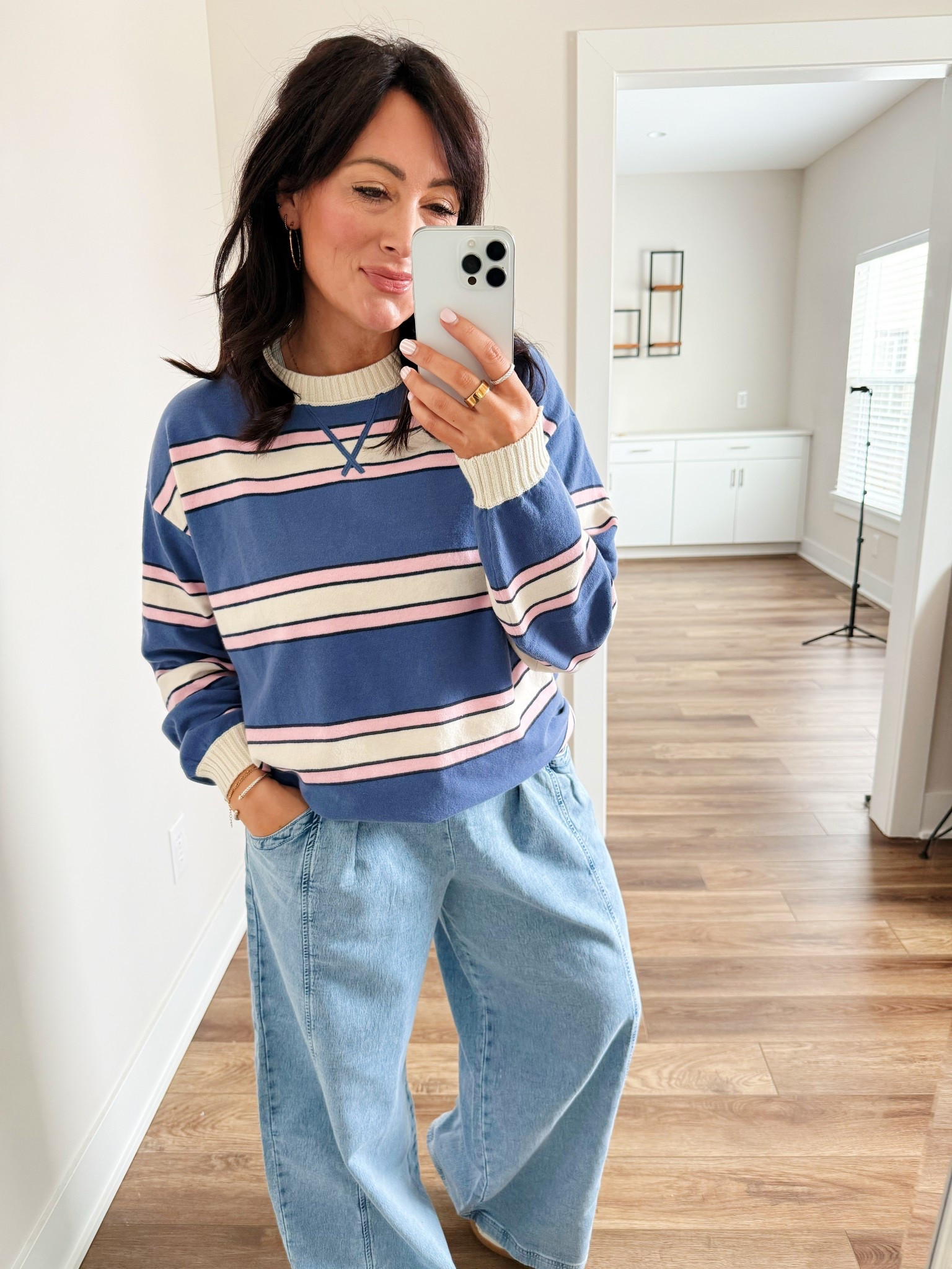 AERIE HAUL 
• medium top - oversized 
• medium denim 

#LTKSaleAlert #LTKgrwm #LTKootd