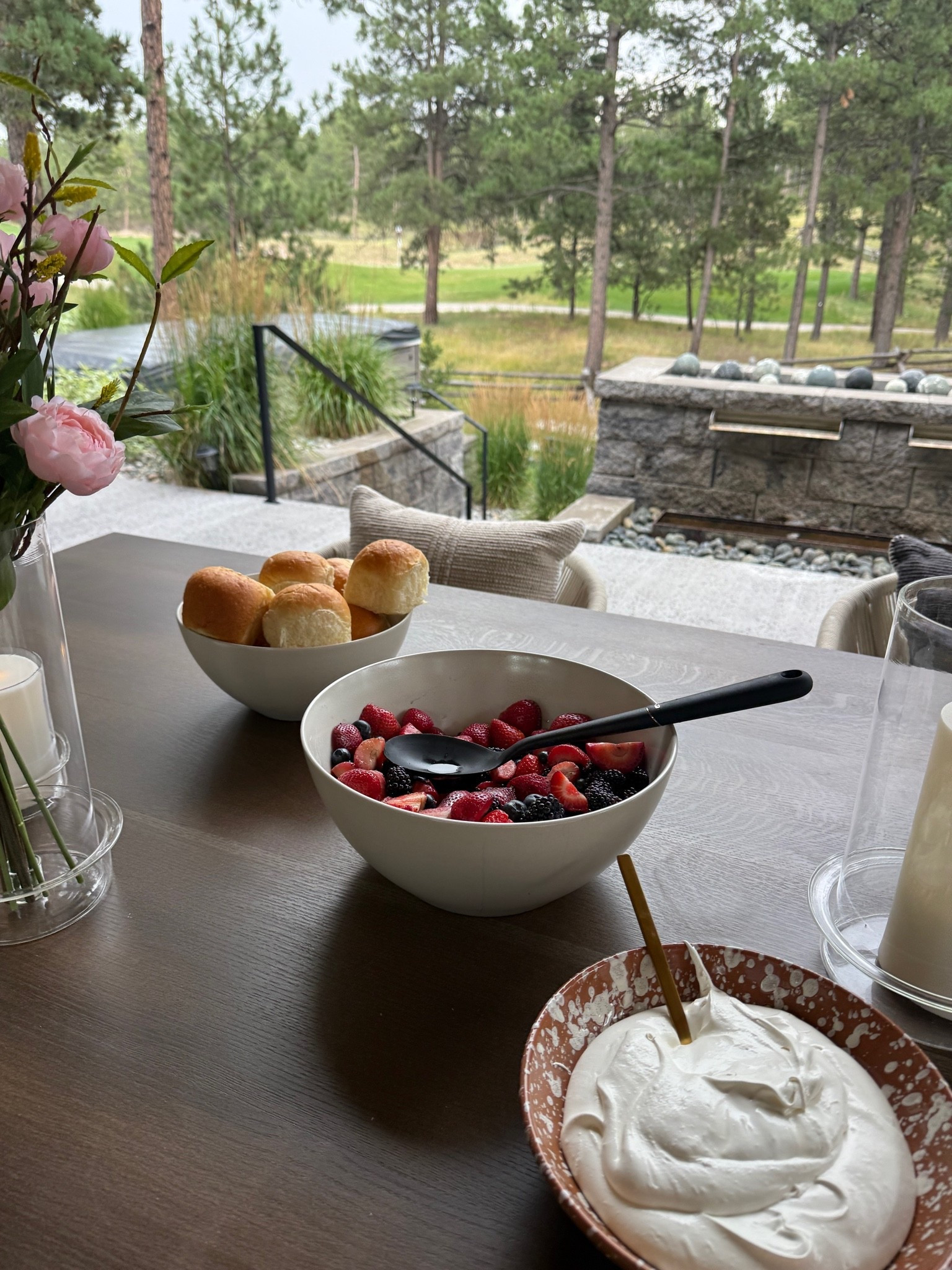 Sharing some of my favorite serving bowls and table decor.

#LTKdayinmylife #LTKSeasonal #LTKHome
