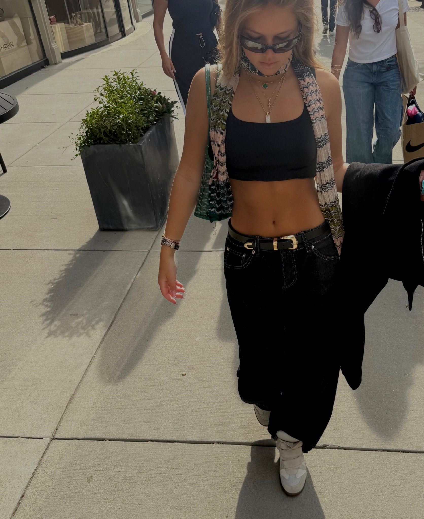 ☀️

#LTKParties #LTKStyleTip #LTKSeasonal