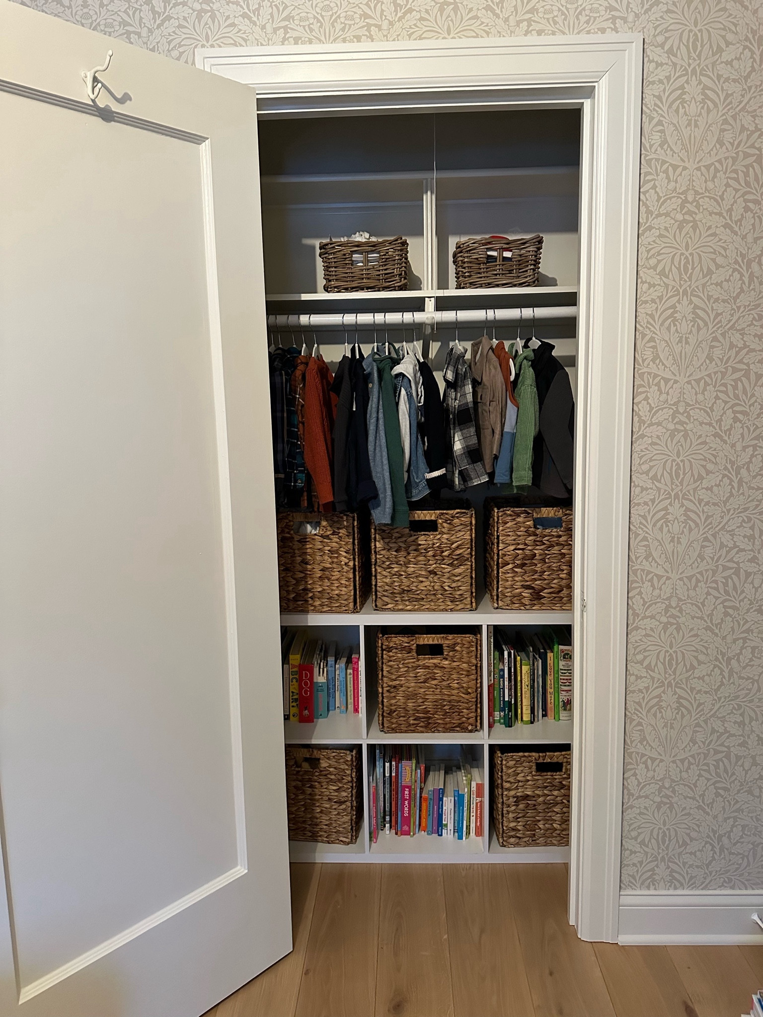 nursery organization, toy organization, nursery decor, nursery closet, spring cleaning, cubicles 