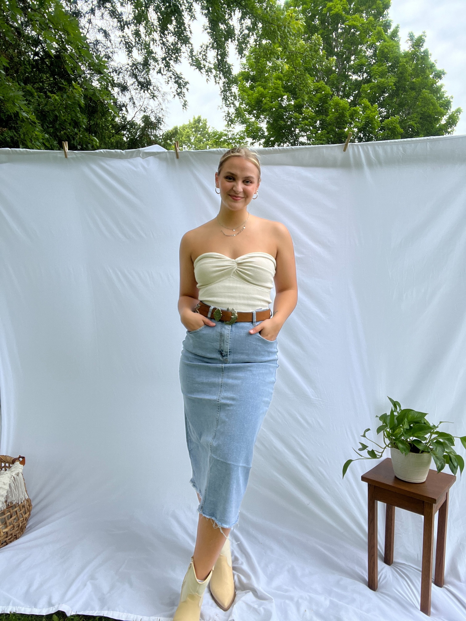 You guys this skirt is the comfiest denim ever, it’s actually stretchy! 


#LTKFind #LTKcurves #LTKxPrimeDay