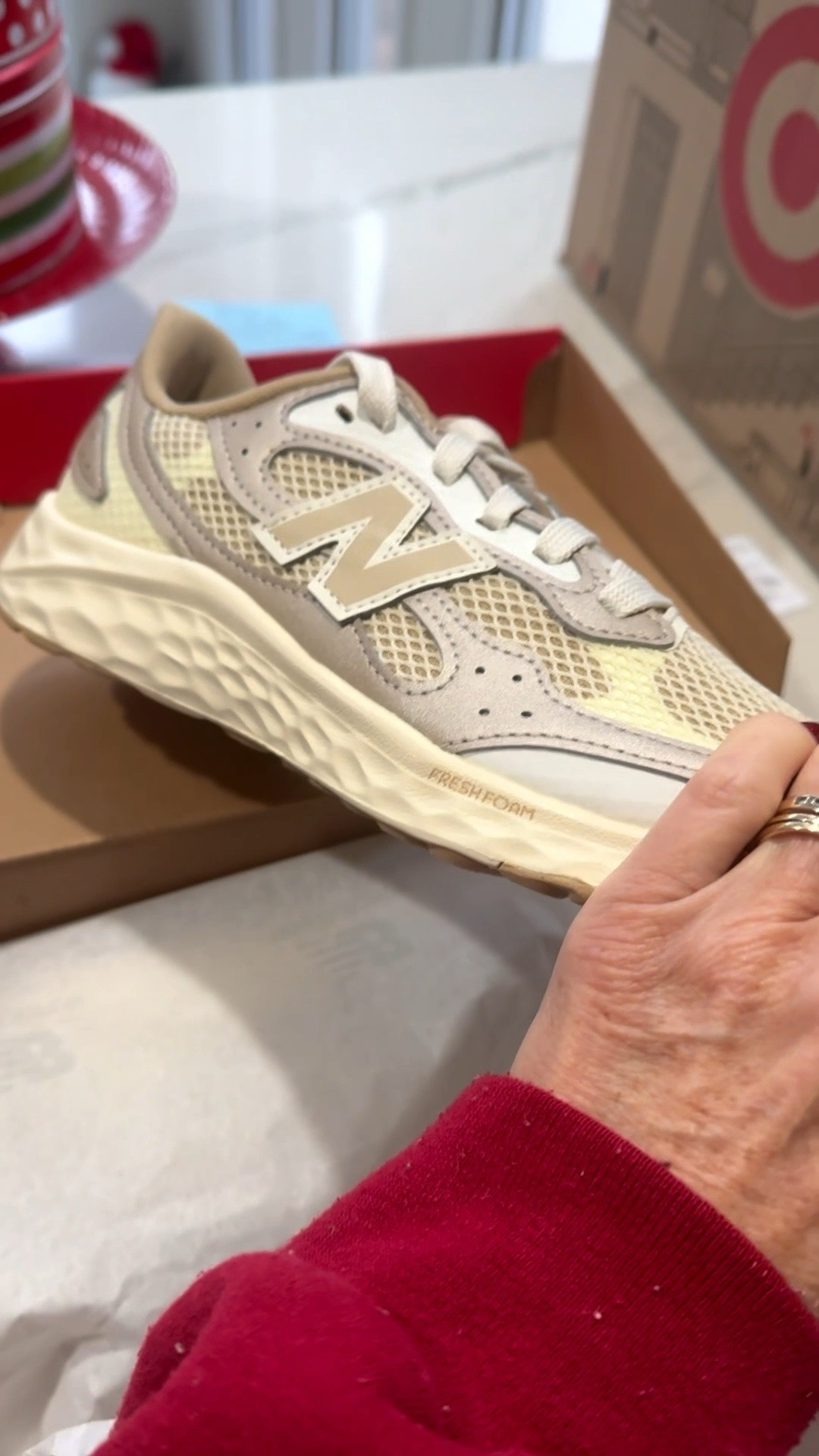 #christmasgifts #newbalance #travelbag #makeup #dibs #tarte #kohls #amazon #walmart #tjmaxx 

#LTKHoliday #LTKOver40 #LTKSaleAlert