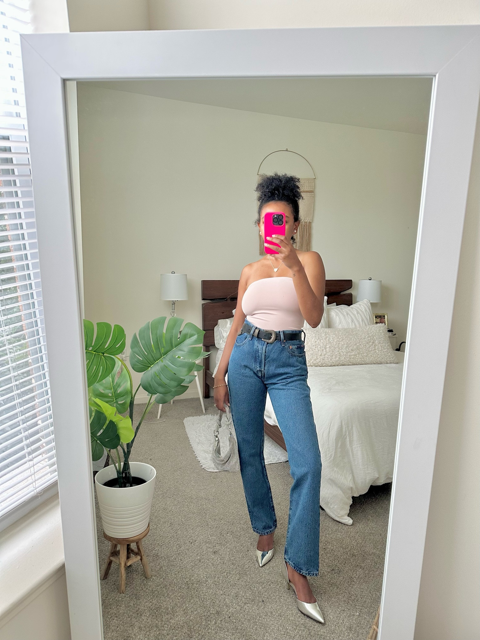 JEANS: size 26 (sized up one)
SHOES: true to size