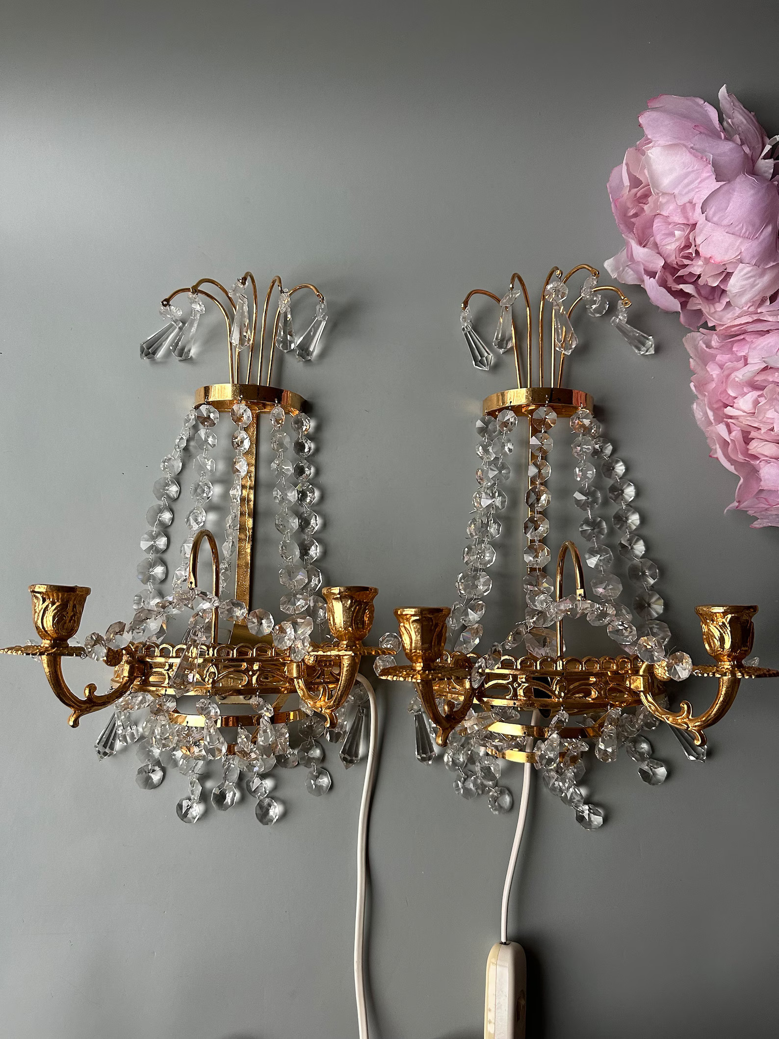 Set of 2 Vintage Crystal and Brass Wall Sconces / Ornate Wall Lamps / Candelabra / Vintage Lighti... | Etsy (US)