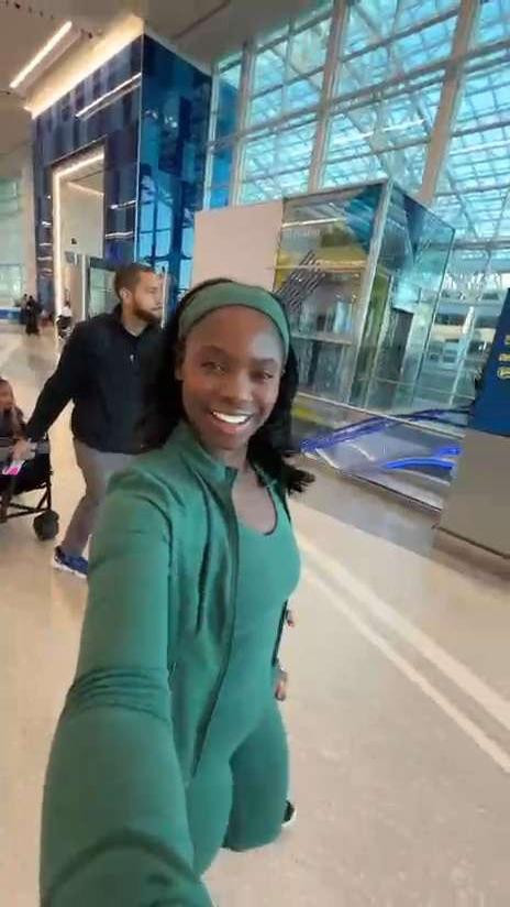 Travel days call for my comfiest activewear—perfect for airports, long drives, or just chilling on the go. Soft, stretchy, and makes moving through the day so much easier!




comfy activewear, travel outfit, airport outfit, cozy travel clothes, loungewear set, stretchy leggings, casual athleisure 

 #LTKootd #LTKfitnessgoals #LTKTravel