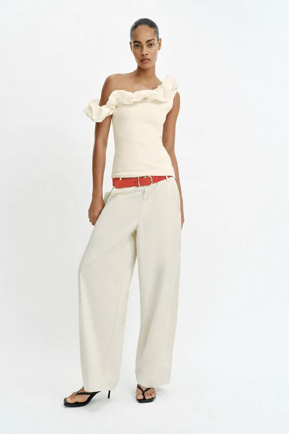 ASYMMETRIC BOUCLÉ TOP | Zara UK