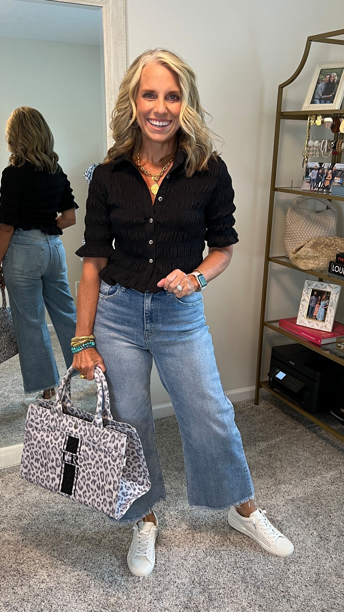 Use COAST15 on jeans 
Wearing 27
Too is XS. Order up for a roomier fit. I wear both 

#LTKFindsUnder100 #LTKOver40 #LTKSpringSale