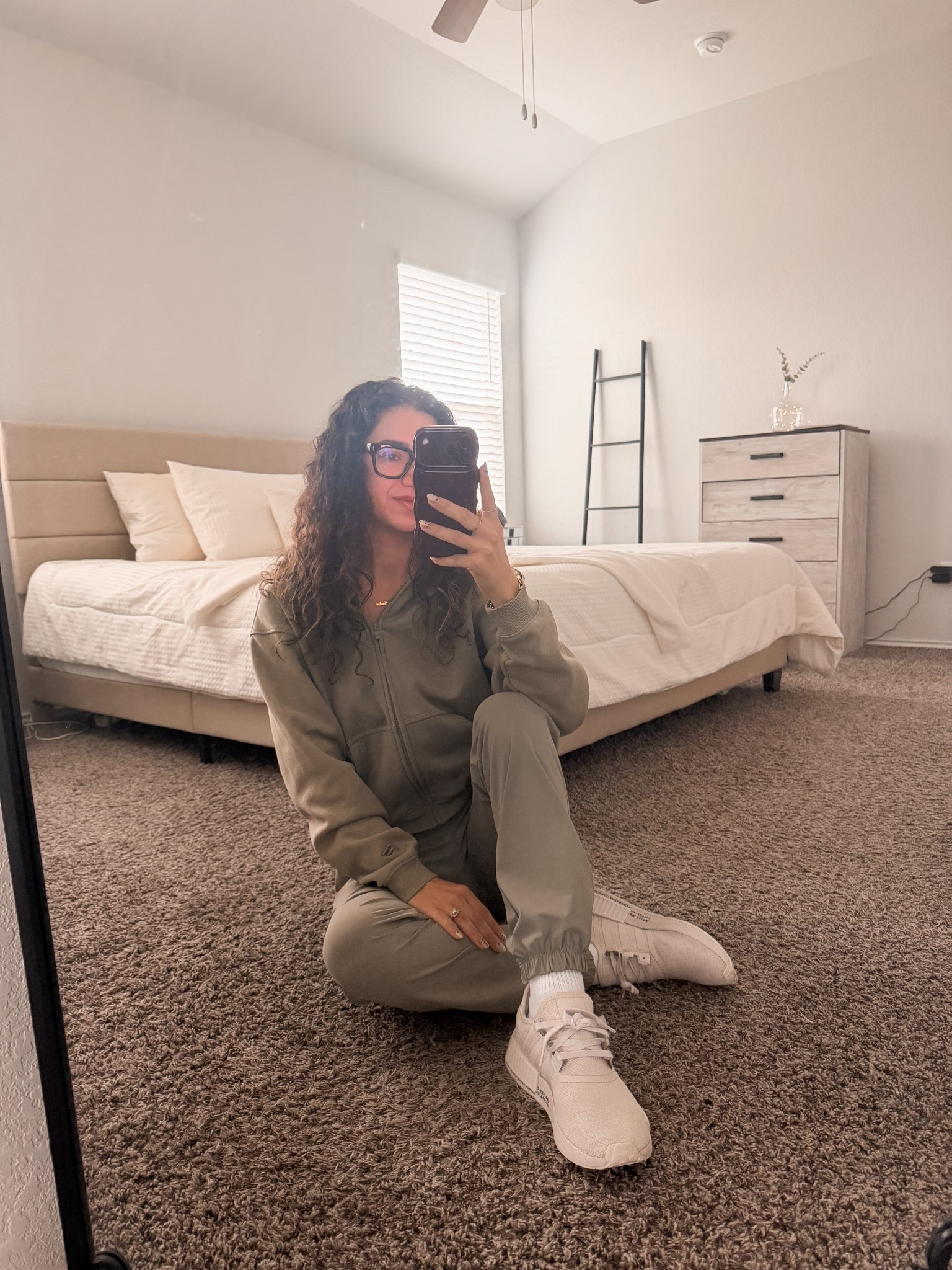 @Fabletics #fableticspartner size medium in zip hoodie & size small in joggers

#LTKfitnessgoals #LTKootd #LTKActive