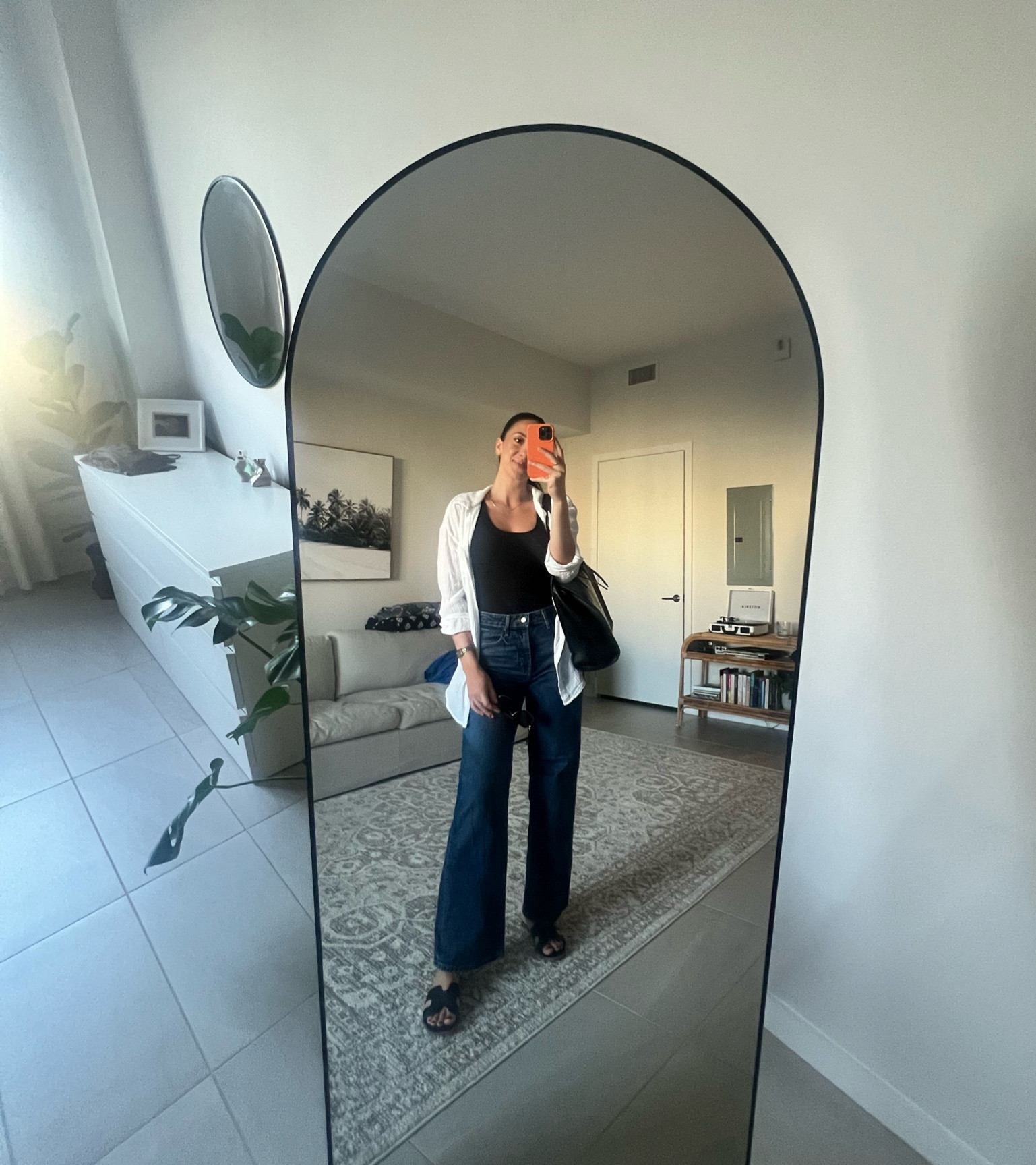 Top: Target
Jeans: old navy
Shoes: target 
Bag: Amazon
Jewelry: Amazon 

#Friday 

#LTKworkwear