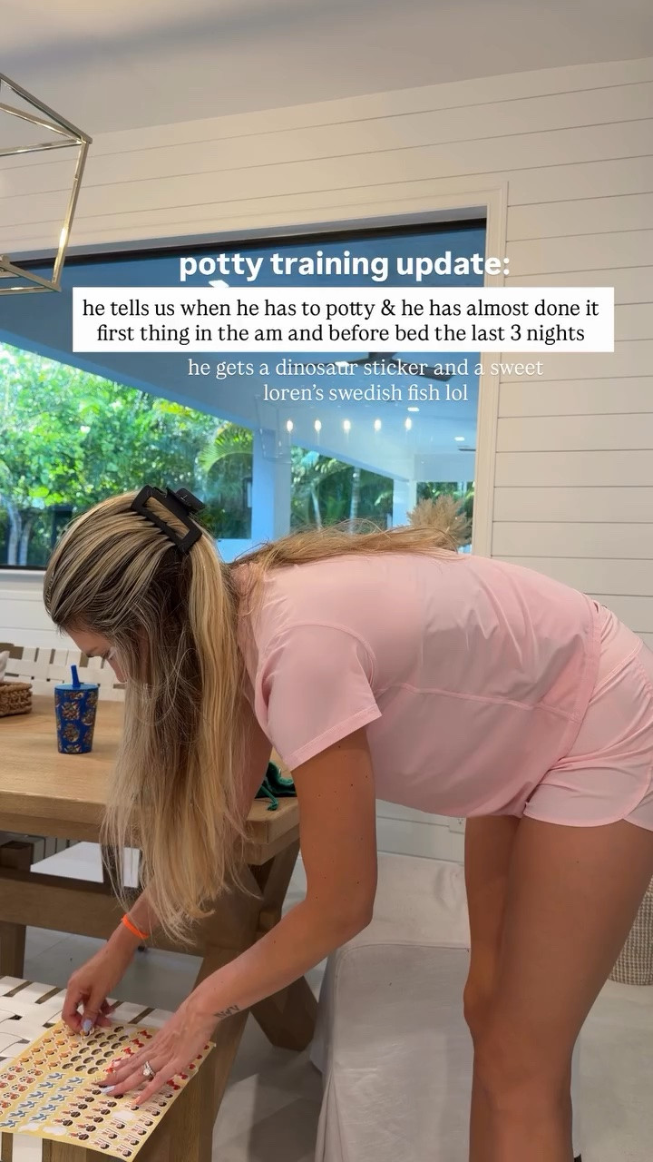 @lululemon pink ootd! potty training update:  he tells us when he has to potty & he has almost done it first thing in the am and before bed the last 3 nights  he gets a dinosaur sticker and a sweet loren’s swedish fish lol

#LTKootd #LTKmomlife #LTKActive