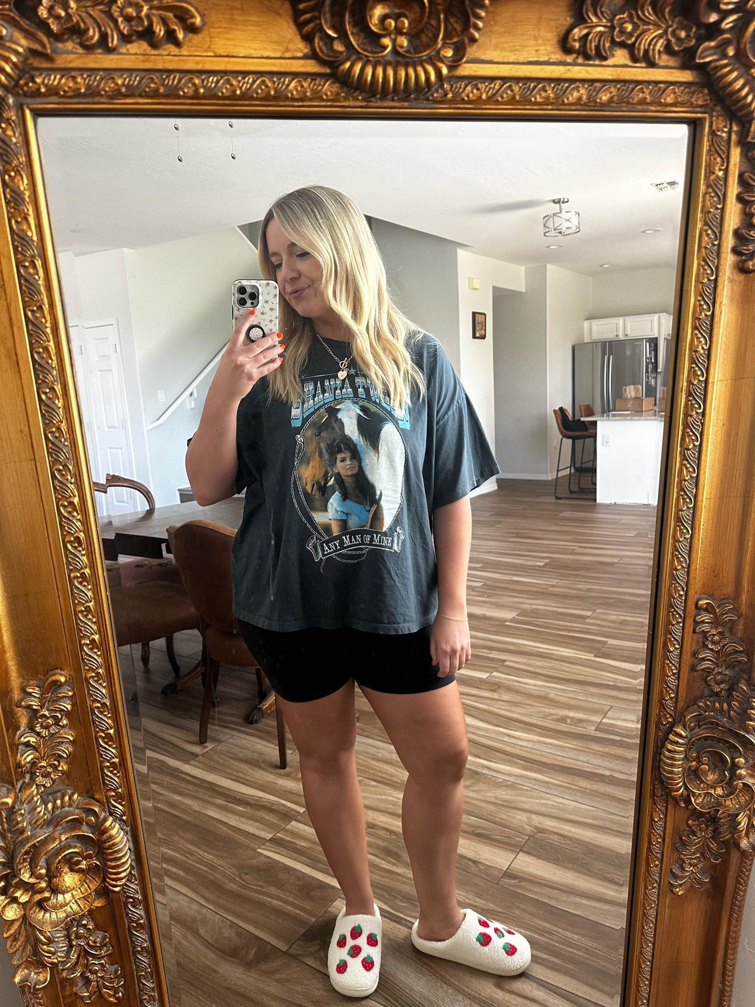 The BEST oversized tees!!! Definitely pricy but the quality is unmatched! These are all of the ones I currently own 🤠

#LTKPlusSize #LTKStyleTip #LTKMidsize