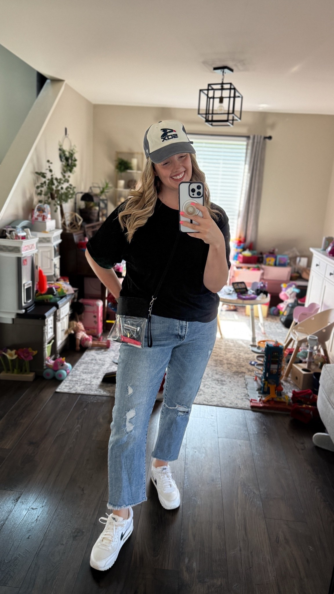 Easy White Sox baseball game day outfit with approved stadium clear bag