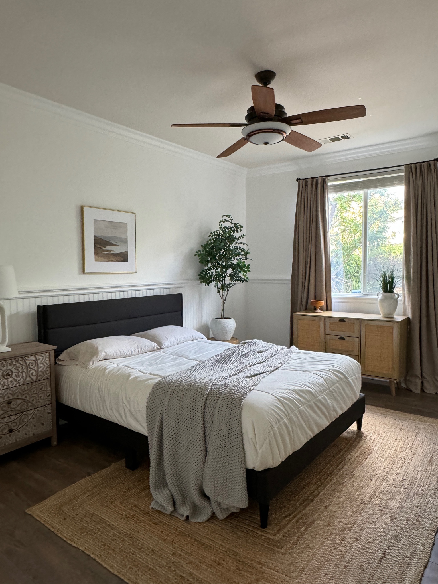 Guest bedroom makeover 

#LTKhome #LTKfamily