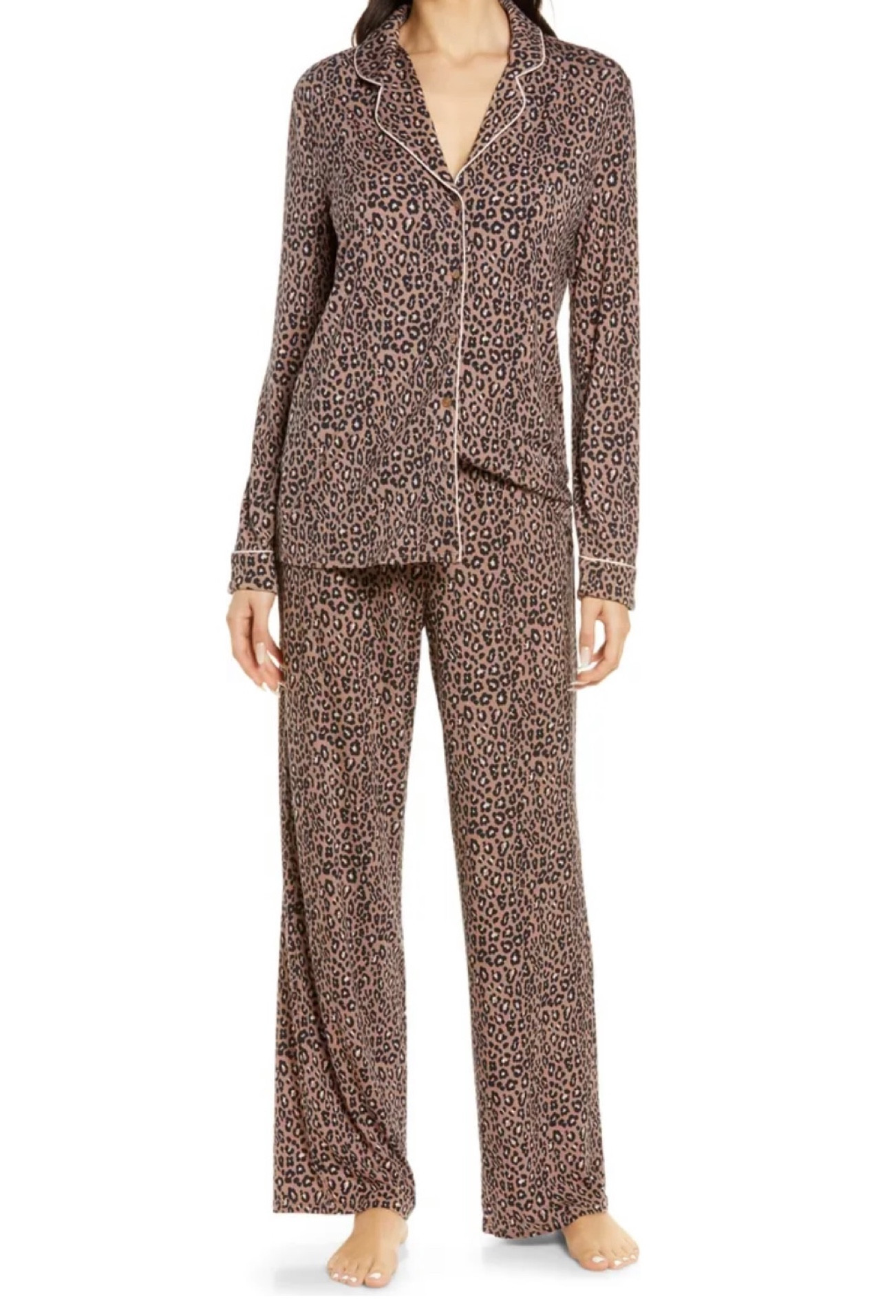 Looking for the perfect gift this holiday season? Nordstrom has you covered! If you need a little extra help I can be your free  personal assistant! Check out my new shopping site!!! https://ezshoppingwithme.wixsite.com/fitnesscolorado
.
.
.
.
.


Gift guide, holiday outfit, holiday dress, knee-high boots, Christmas, lounge set, thanksgiving outfit, earrings, Garland, Christmas tree#giftguide
 #LTKBeauty #LTKAustralia #LTKBrazil #LTKBump #LTKCurves #LTKEurope ##LTKK #LTKHome #LTKItbag #LTKSaleAlert #LTKShoeCrush #LTKStyleTip #LTKTravel #LTKUnder50#LTkunder100 #LTKWedding #LTKWorkwear