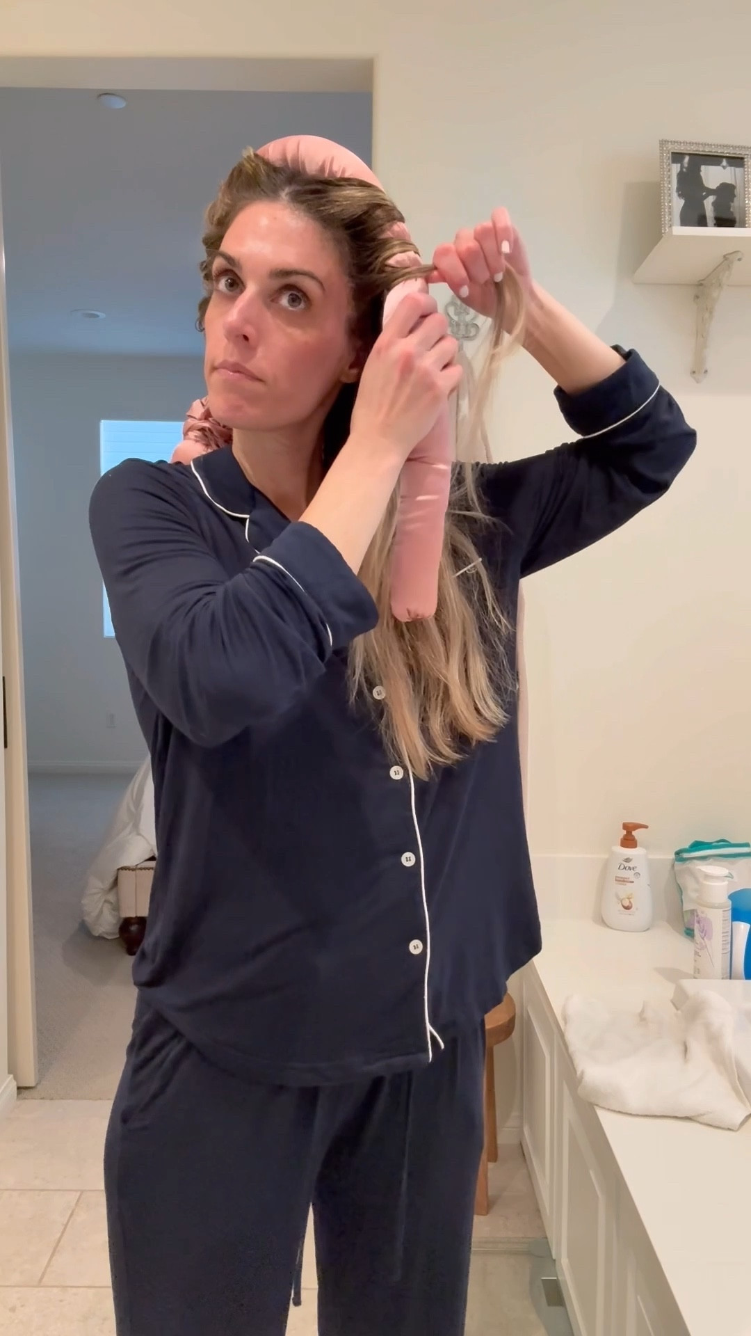 Get unready with me ✨🌙💤 Some of the things I’m doing at night to help feel ready the next day and cut my getting ready time 👍🏼

Get unready with me, bedtime routine, self tanner, heatless curler, eyelash serum, eyebrow serum, skincare routine, Lux Unfiltered, Get Into the Limelight, Cozy Earth pajamas, Dime

#LTKBeauty #LTKFindsUnder100 #LTKFindsUnder50