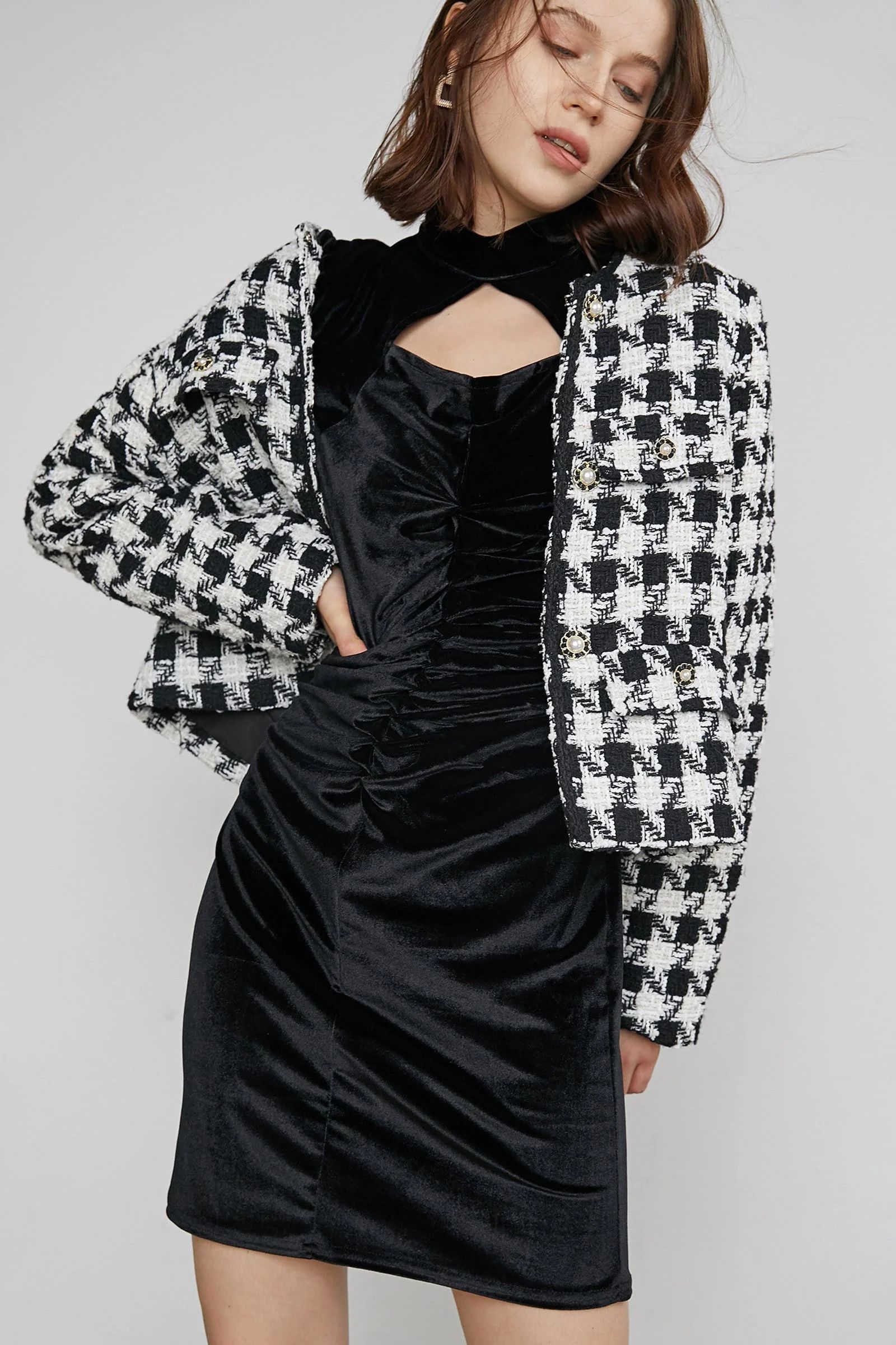 Emmaunella Black Houndstooth Jacket | J.ING