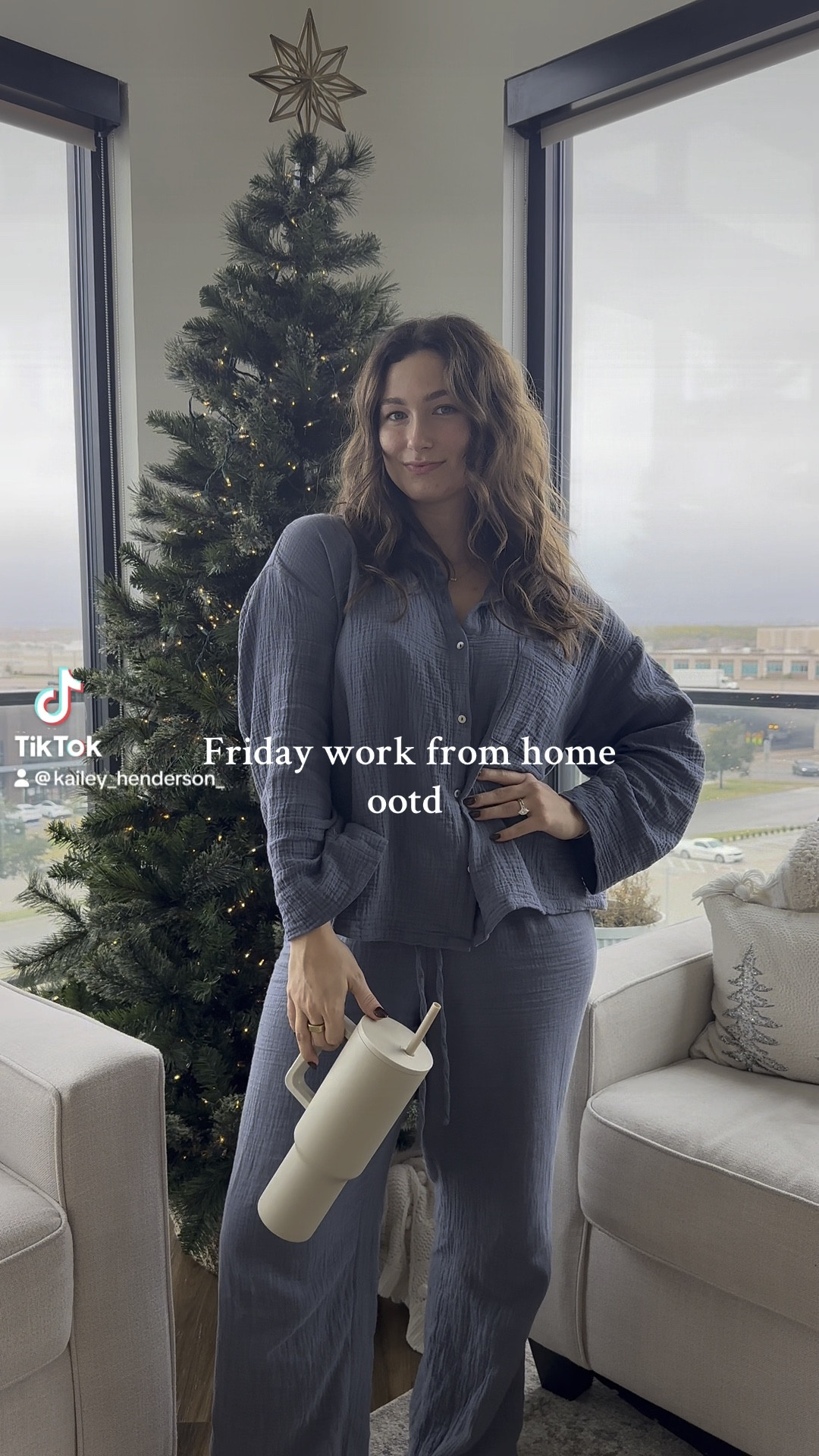 I’ve been LIVING in this set lately. It’s 100% cotton and so comfortable 

#LTKGiftGuide #LTKStyleTip #LTKVideo