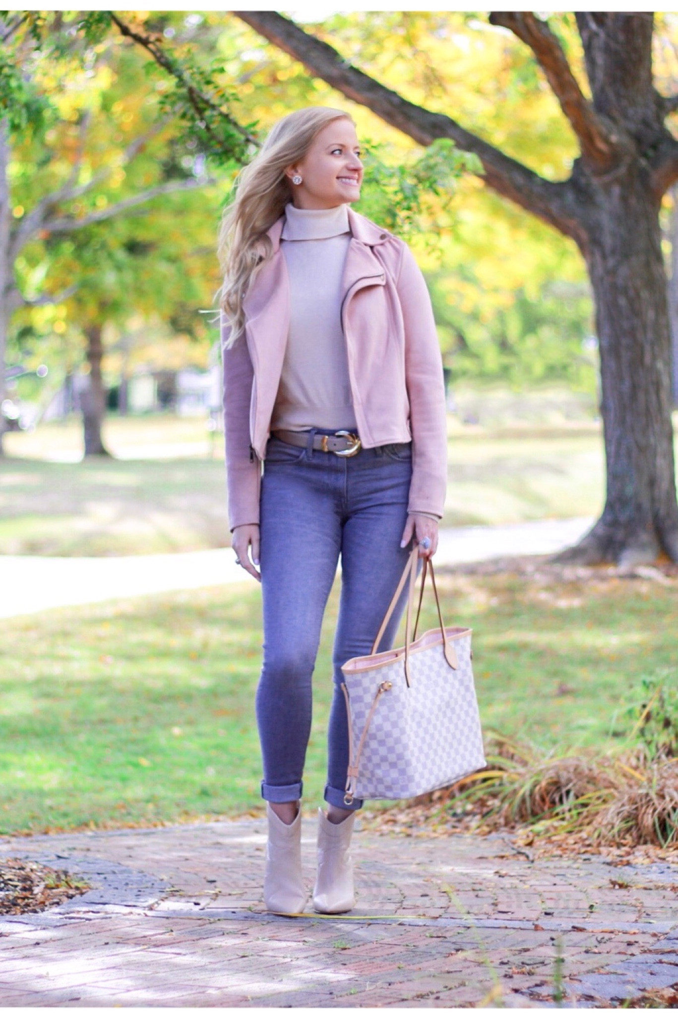 Excited for Moto jackets and booties! 🍁 🍂


Fall outfit, Pink Moto Jacket, moto jacket outfit, fall outfits casual, fall outfit ideas, 2023 fall fashion trends, date night outfit, sweater weather, fall outfits dresses, suede jacket outfit Fall, faux suede jacket 

#LTKshoecrush #LTKitbag #LTKSeasonal