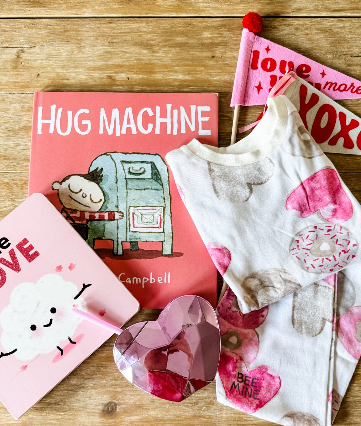 Valentine’s Day goodies #valentinesday 

#LTKFamily #LTKKids #LTKHome