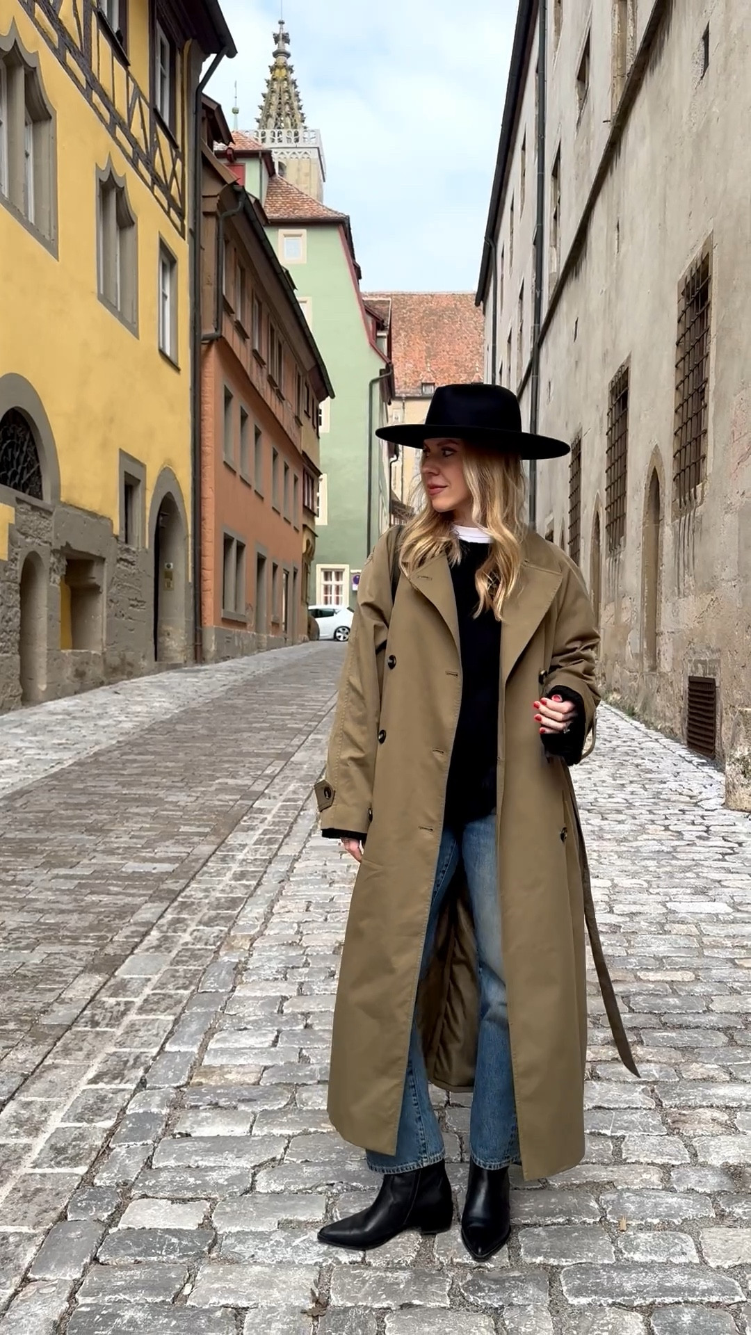 Spring outfit, travel look, olive green trench coat, @Zara straight leg cropped jeans, Loewe Flamenco pouch handbag, European vacation 

#LTKTravel #LTKOver40 #LTKSeasonal