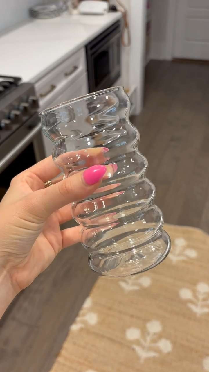 LOVE these ribbed glasses from Amazon🤍

Comes with glass straws too!



Summer, home, kitchen, glassware, iced coffee, sidneymarieduke 

 #LTKHome