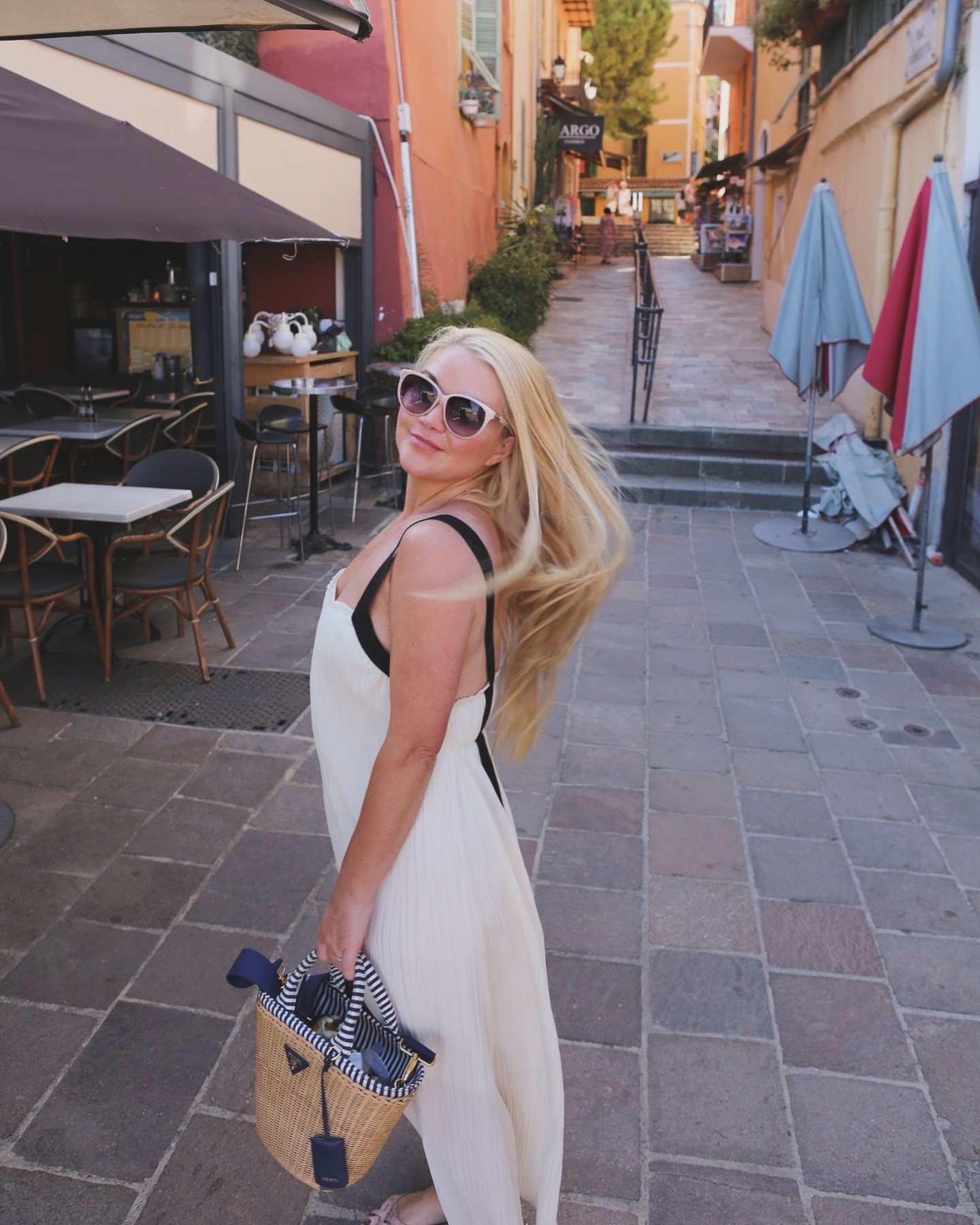 South of France stripes


#LTKstyletip #LTKbag #LTKeurope