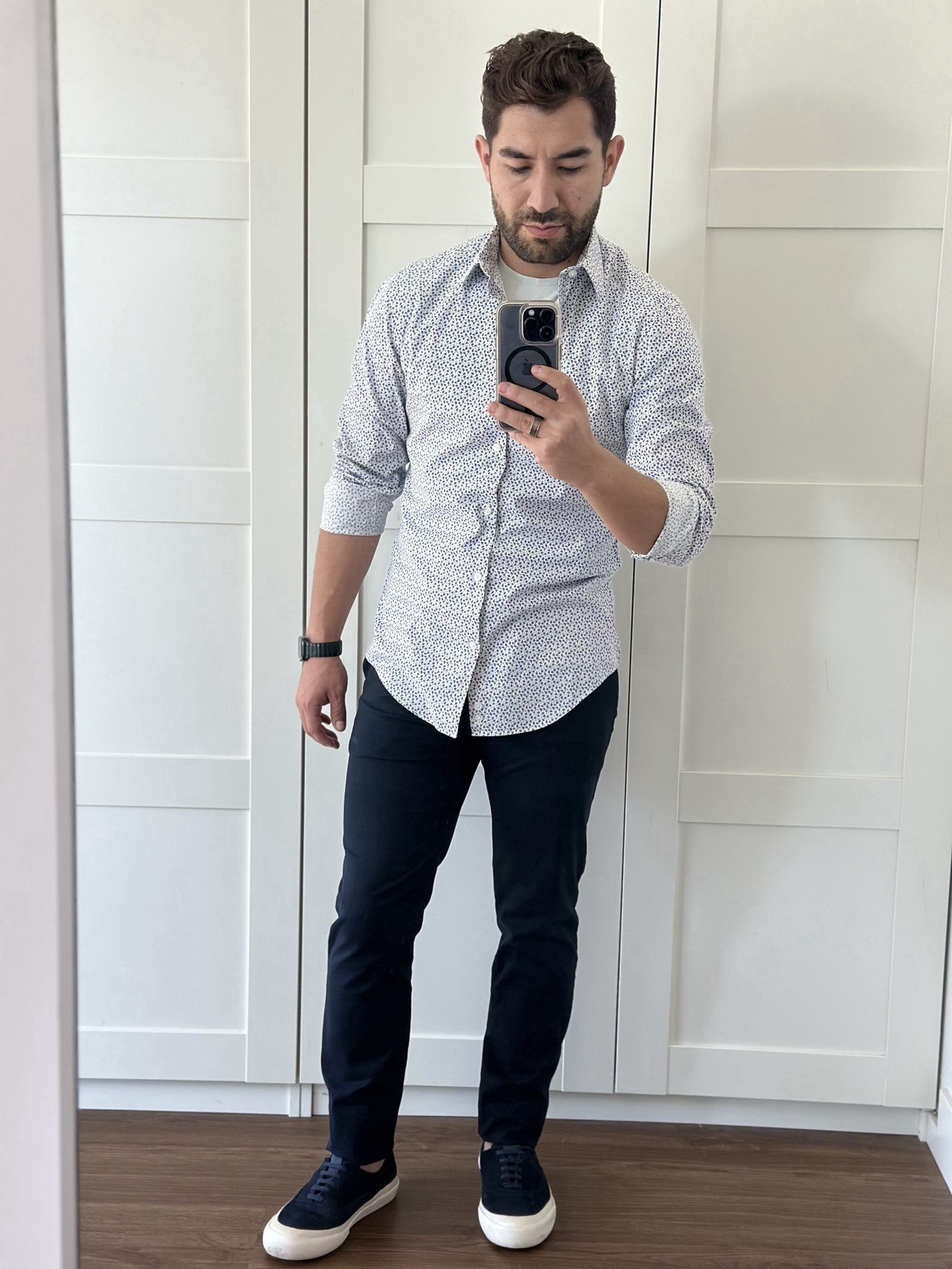 Casual day business outfit 
Print blue pattern shirt with blue khakis and blue suede low shoes

#LTKmens #LTKworkwear #LTKHoliday