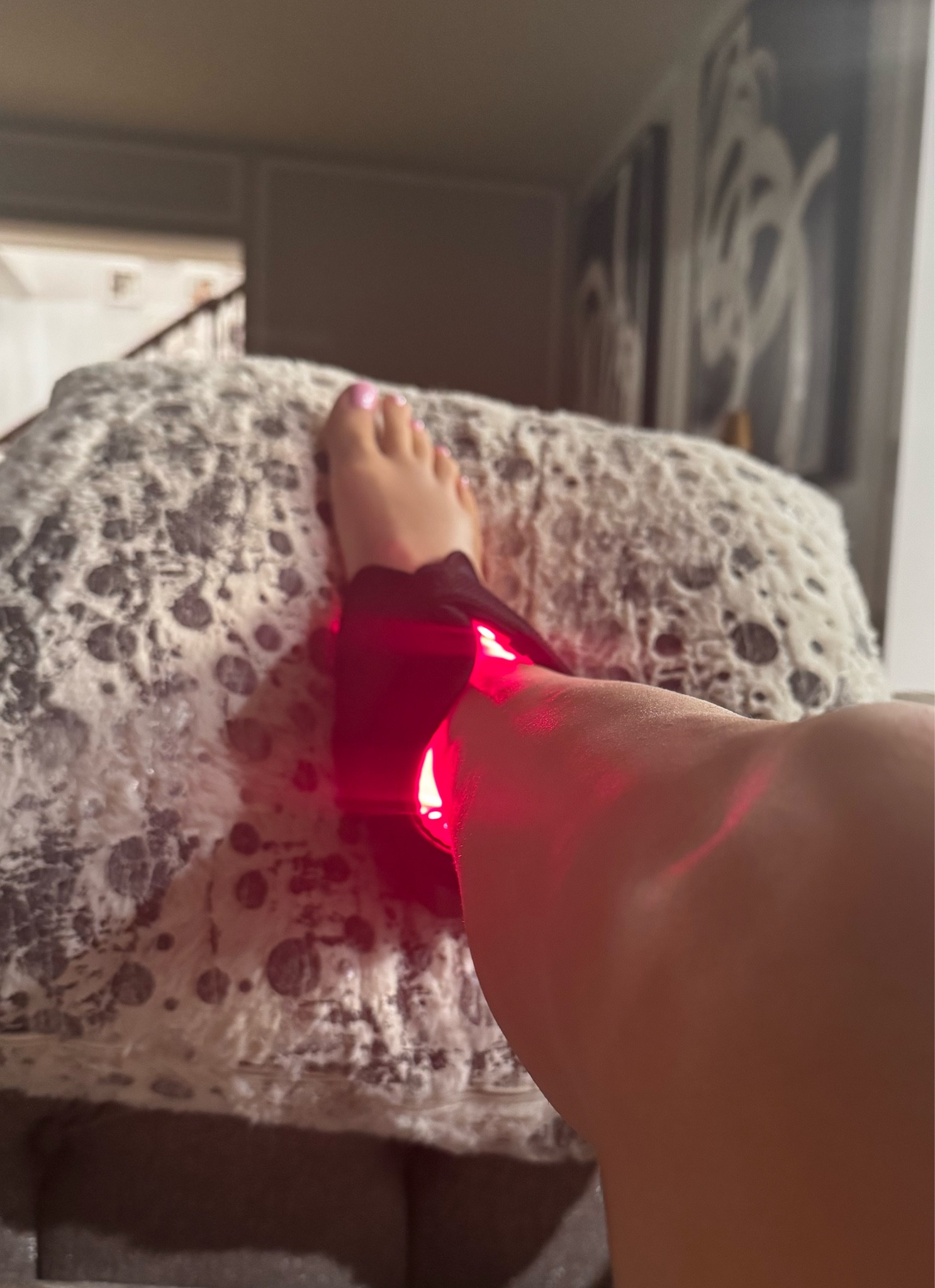 Ankle injury? Dealing with severe inflammation? Circulatory issues? Look no further. 
In an unfortunate twist of events I broke my ankle and torn a ligament in a freak accident. Controlling inflammation is the determinant factor of recovery so I am doing everything I can in order to make sure I am successful In that department. I overnighted this red light therapy belt and wrapped it around my ankle for some inflammation control when I’m not icing it. 10/10 as far as quality and it doesn’t break the bank. Some swear it cinches inches off their waist but I have yet to try it for that reason.   

#LTKFindsUnder100 #LTKFitness #LTKOver40
