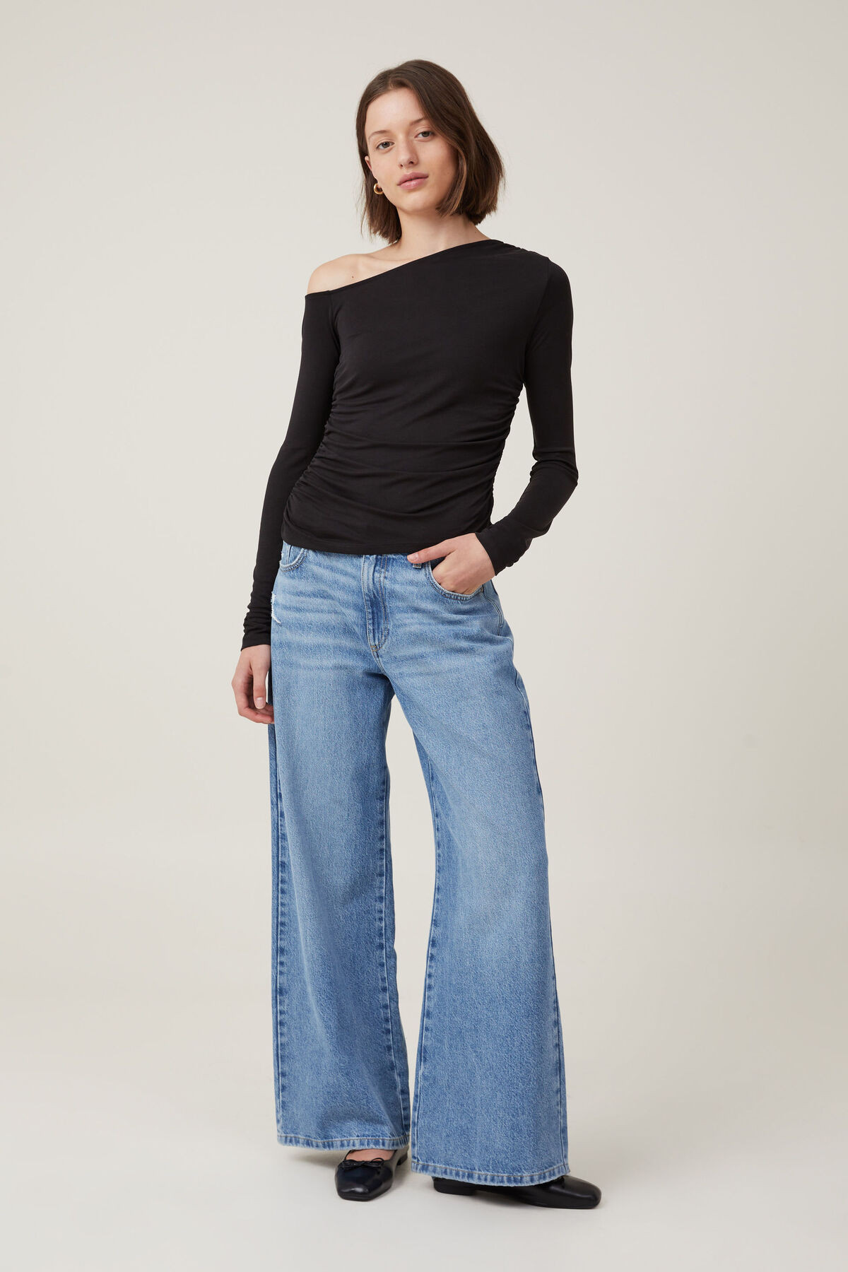 Gabby Off The Shoulder Long Sleeve Top | Cotton On (US)