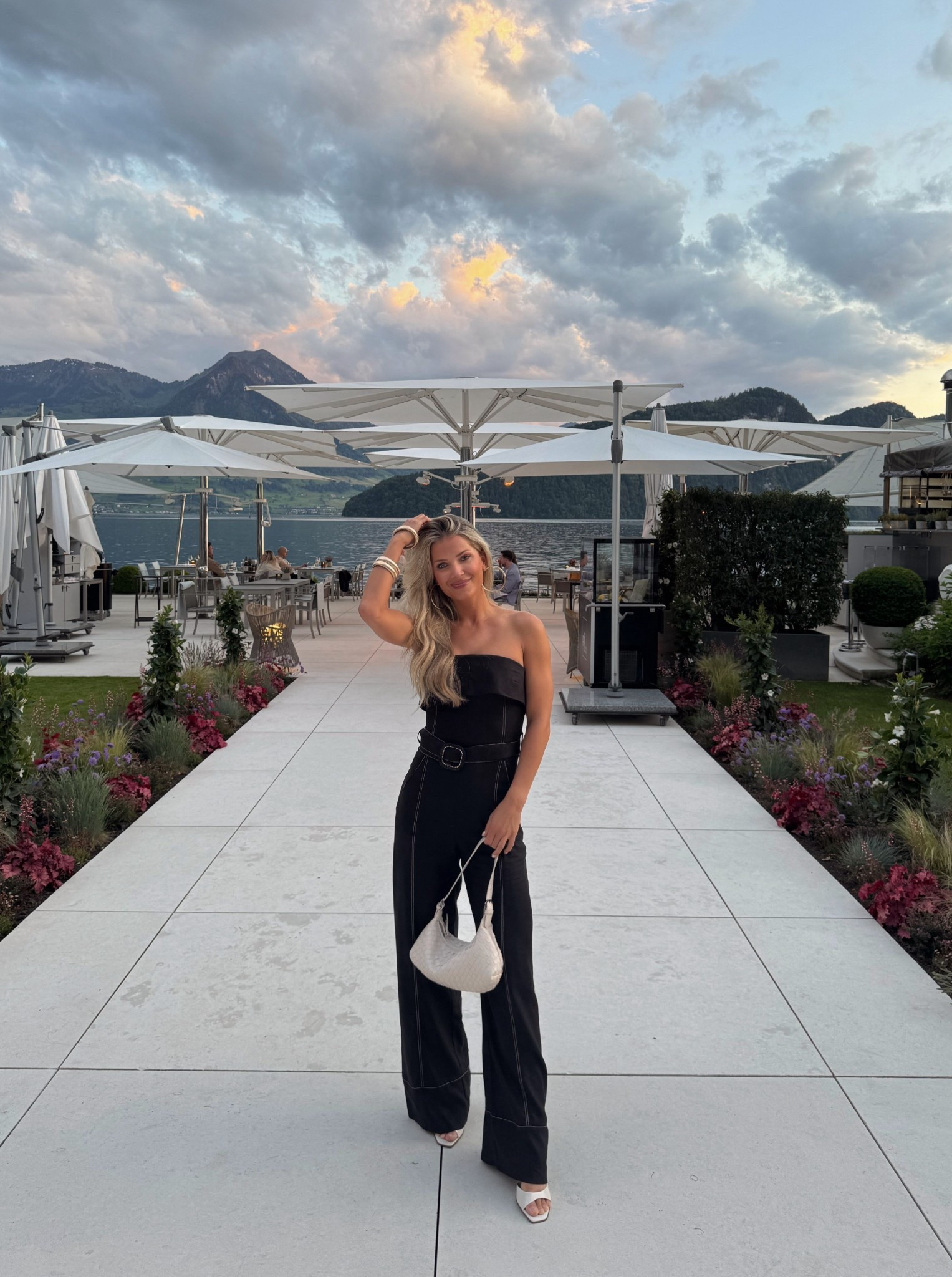 The cutest jumpsuit!

Wearing size small.

#LTKStyleTip #LTKFindsUnder100