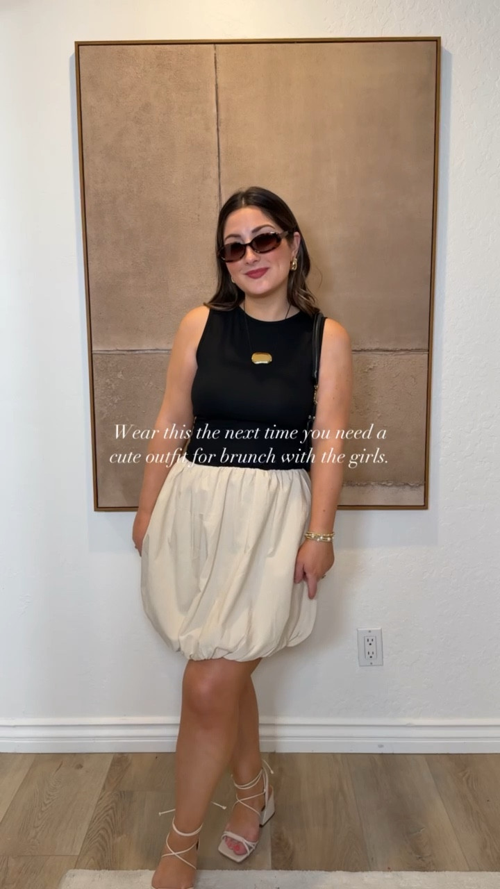 Petite friendly bubble dress! 

Love the drop waist and color blocking! Also available in solid colors! 

Size small 
(5'0" 140lbs) 

Date night, cocktail party dress, bridal shower guest dress, brunch outfit 


#LTKPetite #LTKFindsUnder50 #LTKStyleTip