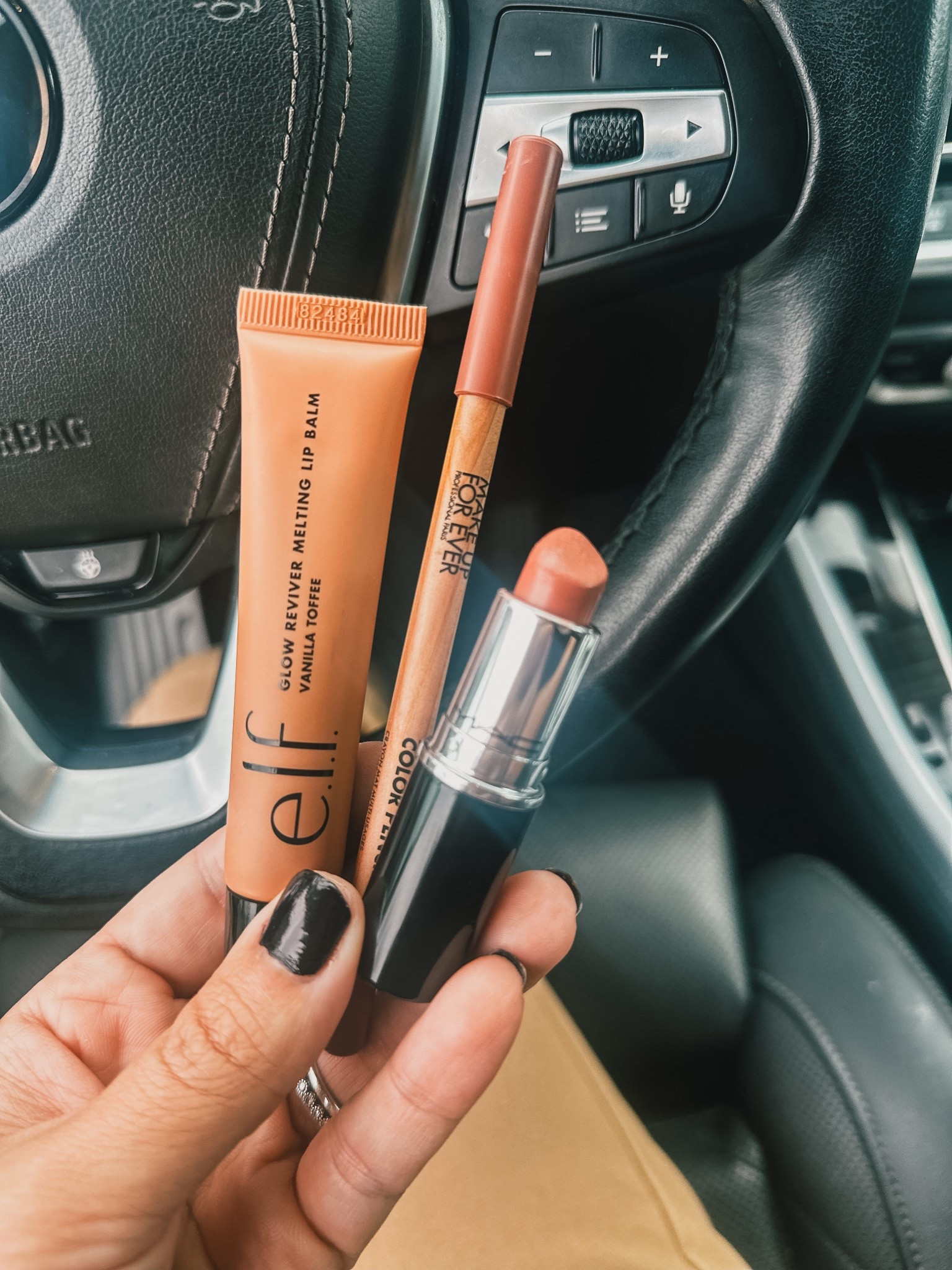 Makeup forever liner “wherever walnut” , mac “thanks it’s mac” lipstick, ELF glow reviver lip balm in “vanilla toffee” 

#LTKFindsUnder50 #LTKStyleTip #LTKBeauty