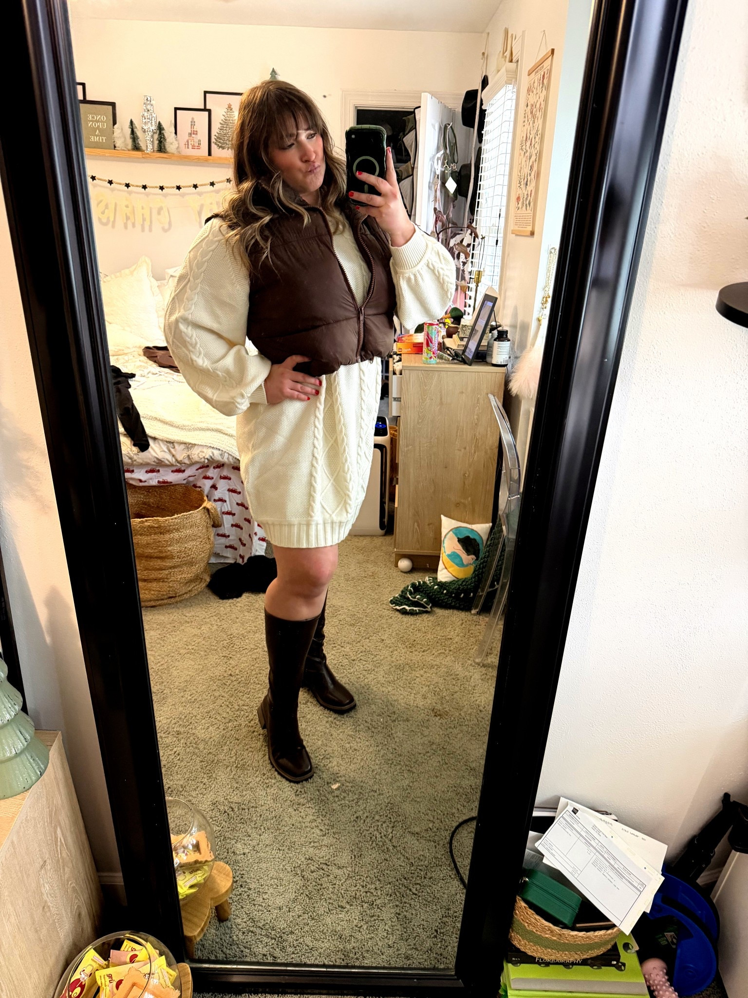 Love a good puffer and sweater especially when it snowing! 🤎🤍❄️

#LTKgrwm #LTKHoliday #LTKdayinmylife