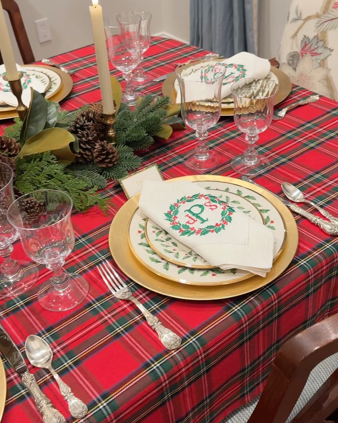 Such a great holiday party with coworkers!!  I even matched my table 😂🎄♥️. I loved putting together this Christmas tablescape!

#LTKGiftGuide #LTKHome #LTKHoliday