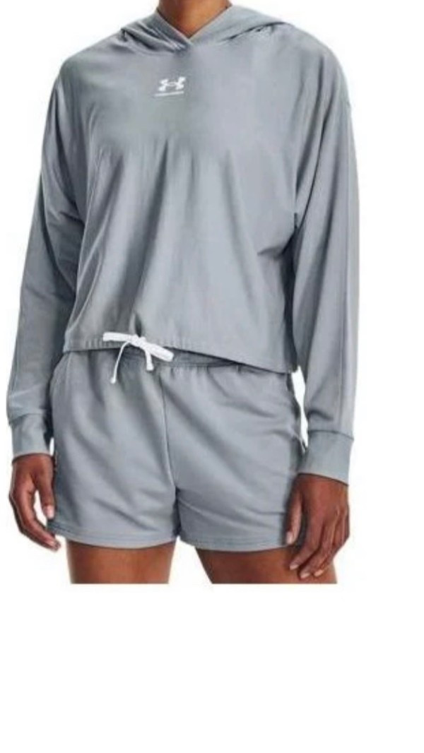 My current go-to comfy set for morning walks & treadmill days. Oversized hoodie + shorts set linked. #LTKfit #LTKhome #LTKathleisure

#LTKmomlife #LTKmorningroutine #LTKfitnessgoals