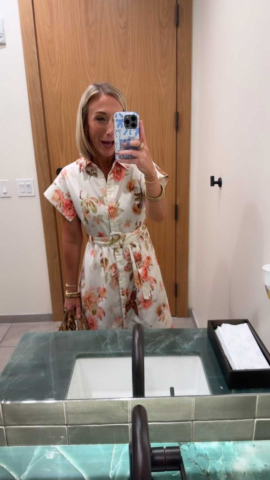 This dress is so pretty! I love the floral print & the shirt style. Plus, pockets 👏🏻 (wearing an xs)

#LTKootd #LTKSeasonal #LTKOver40