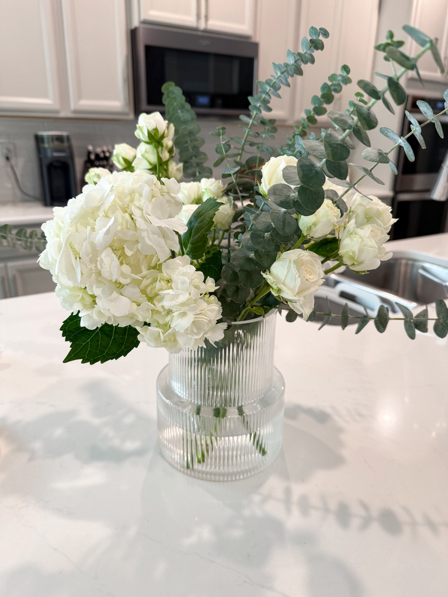 The prettiest ribbed glass flower vase! 



#LTKHome